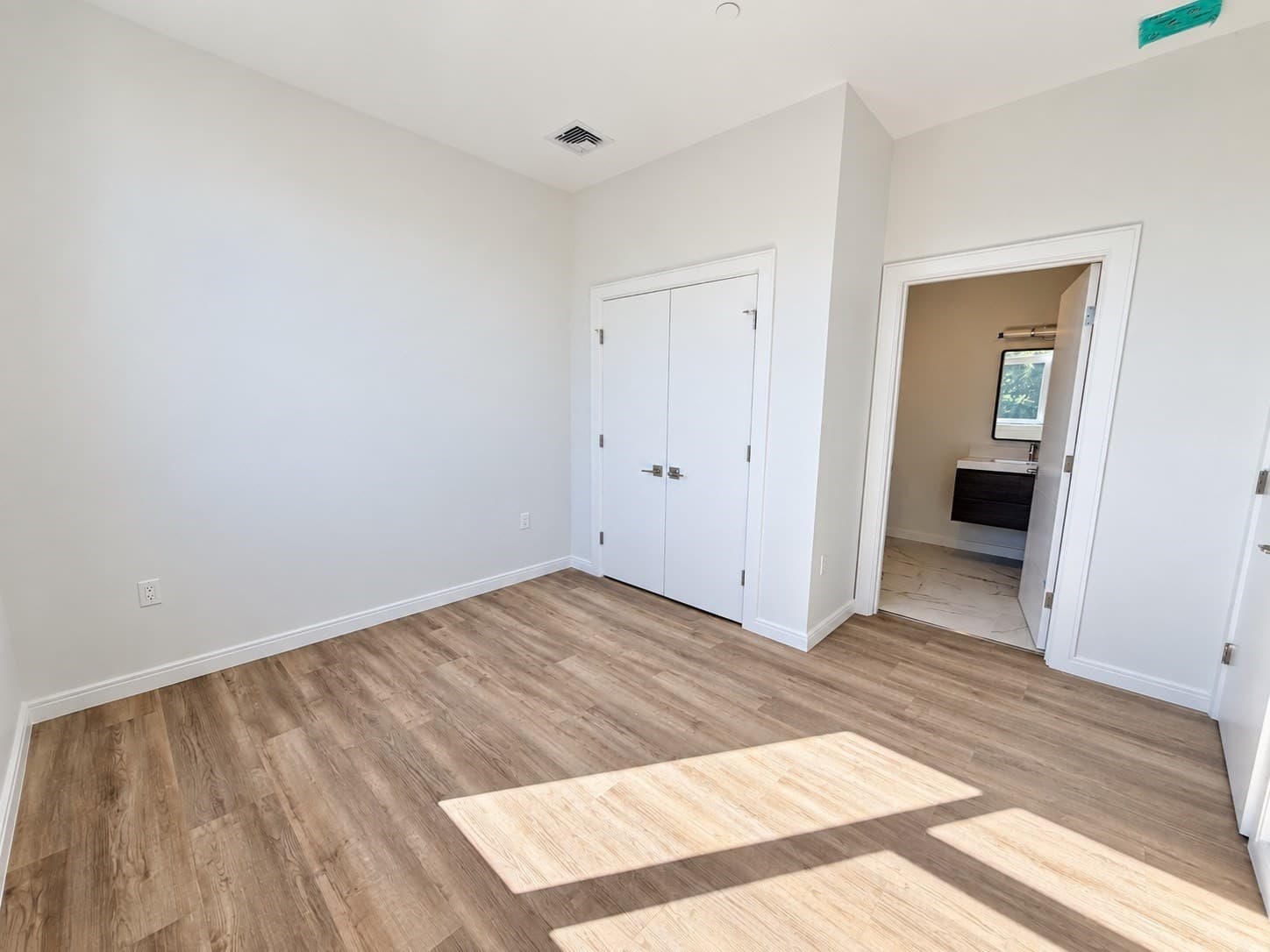Condominium at 13 Warwick St # 401, Somerville MA 02143, Somerville, photo 18 of 41