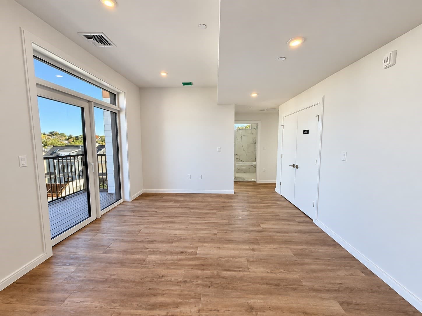 Condominium at 13 Warwick St # 401, Somerville MA 02143, Somerville, photo 11 of 41
