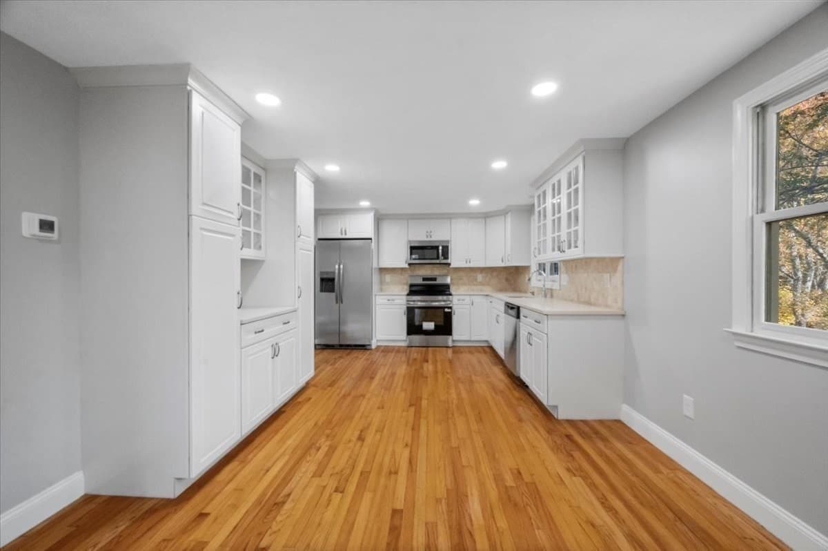Single Family Residence at 599 Oakhill Ave, Attleboro MA 02703, photo 13 of 42