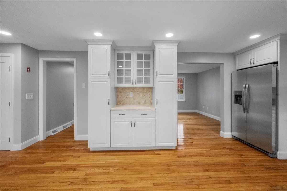 Single Family Residence at 599 Oakhill Ave, Attleboro MA 02703, photo 16 of 42