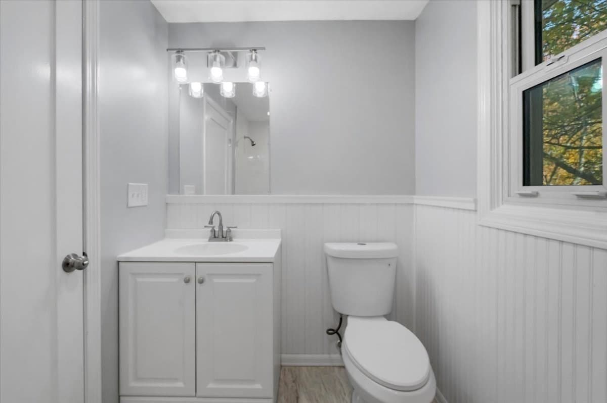 Single Family Residence at 599 Oakhill Ave, Attleboro MA 02703, photo 26 of 42
