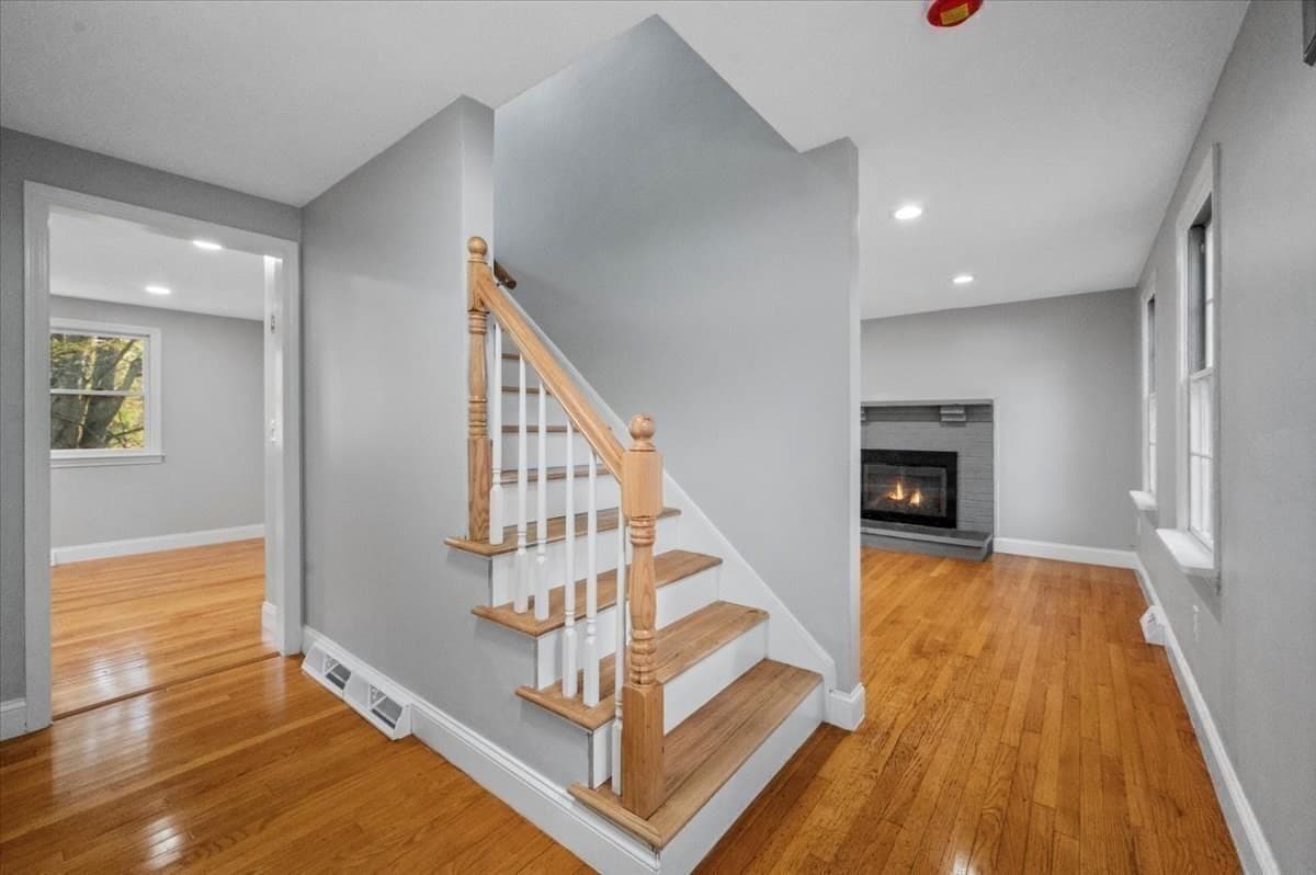 Single Family Residence at 599 Oakhill Ave, Attleboro MA 02703, photo 21 of 42