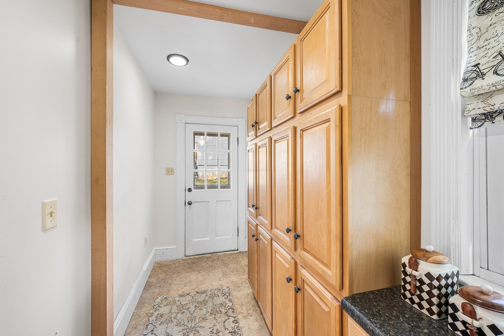 Single Family Residence at 38 Park St, Hudson MA 01749, Hudson, photo 12 of 30