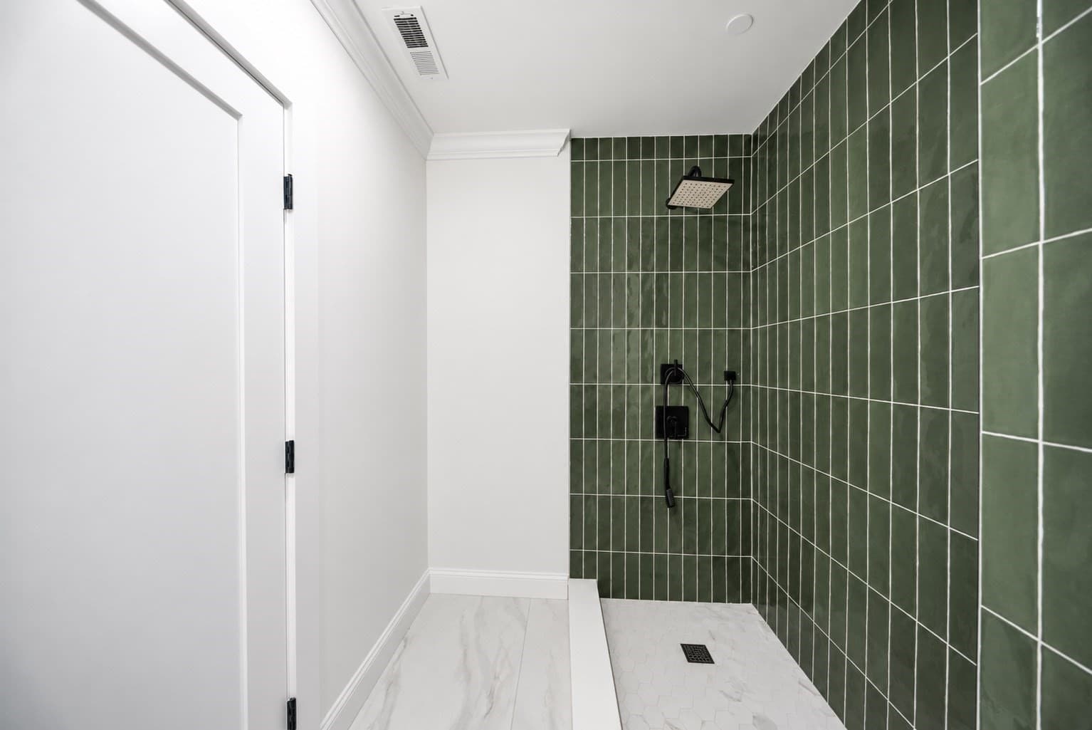 Condominium at 64 Dalby St # 1, Newton MA 02458, Newton, photo 17 of 22
