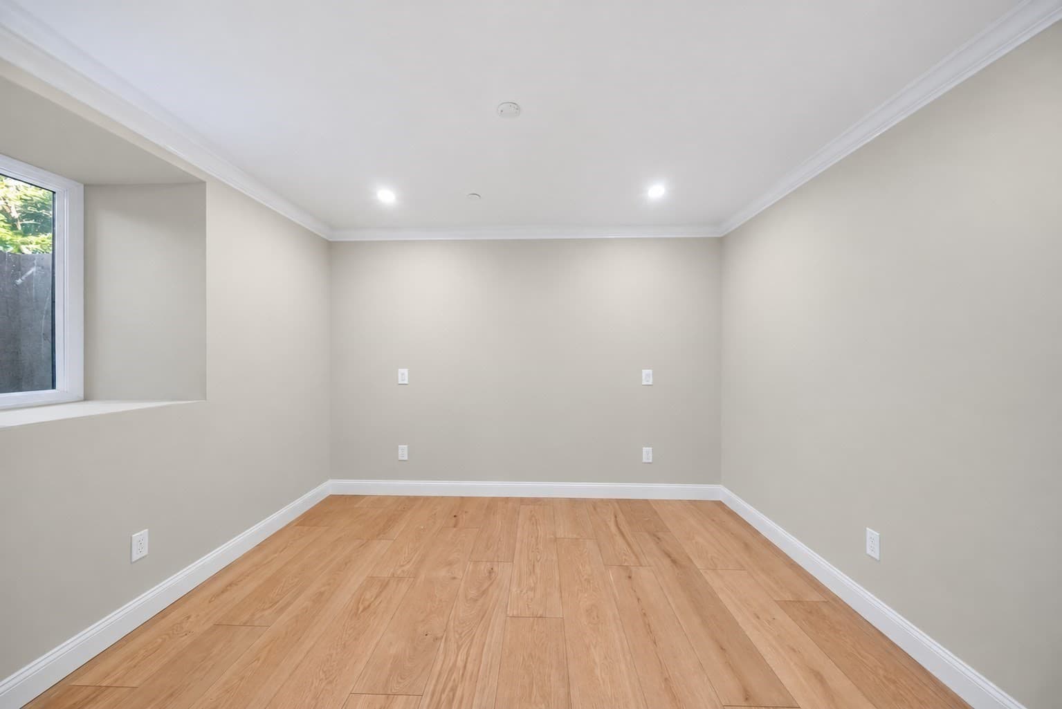 Condominium at 64 Dalby St # 1, Newton MA 02458, Newton, photo 8 of 22