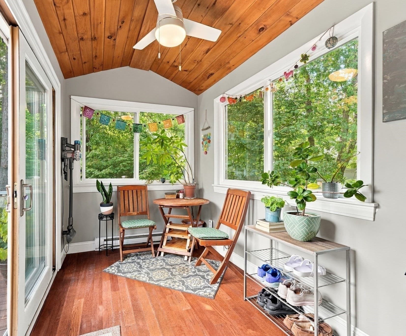 Single Family Residence at 54 Joclyn Ave, Framingham MA 01701, Framingham, photo 14 of 26