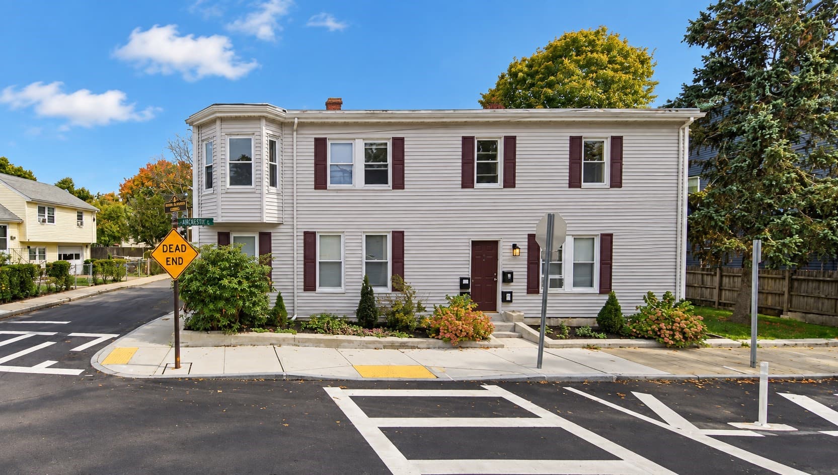 836 Canterbury St, Boston MA 02131