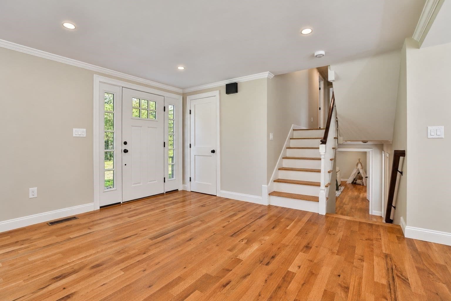 Single Family Residence at 5 Townsend Rd, Lynnfield MA 01940, Lynnfield, photo 13 of 42