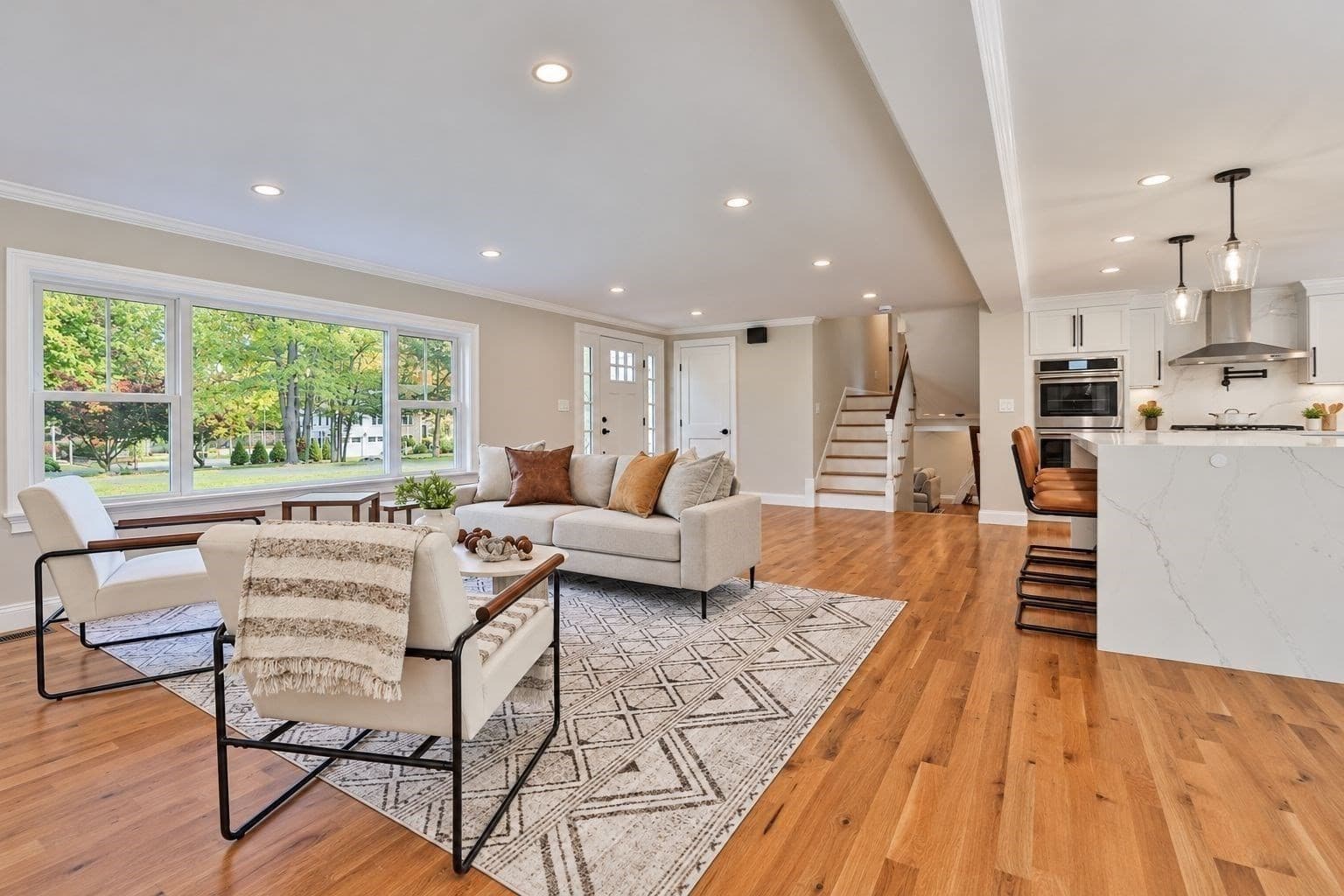 Single Family Residence at 5 Townsend Rd, Lynnfield MA 01940, Lynnfield, photo 12 of 42