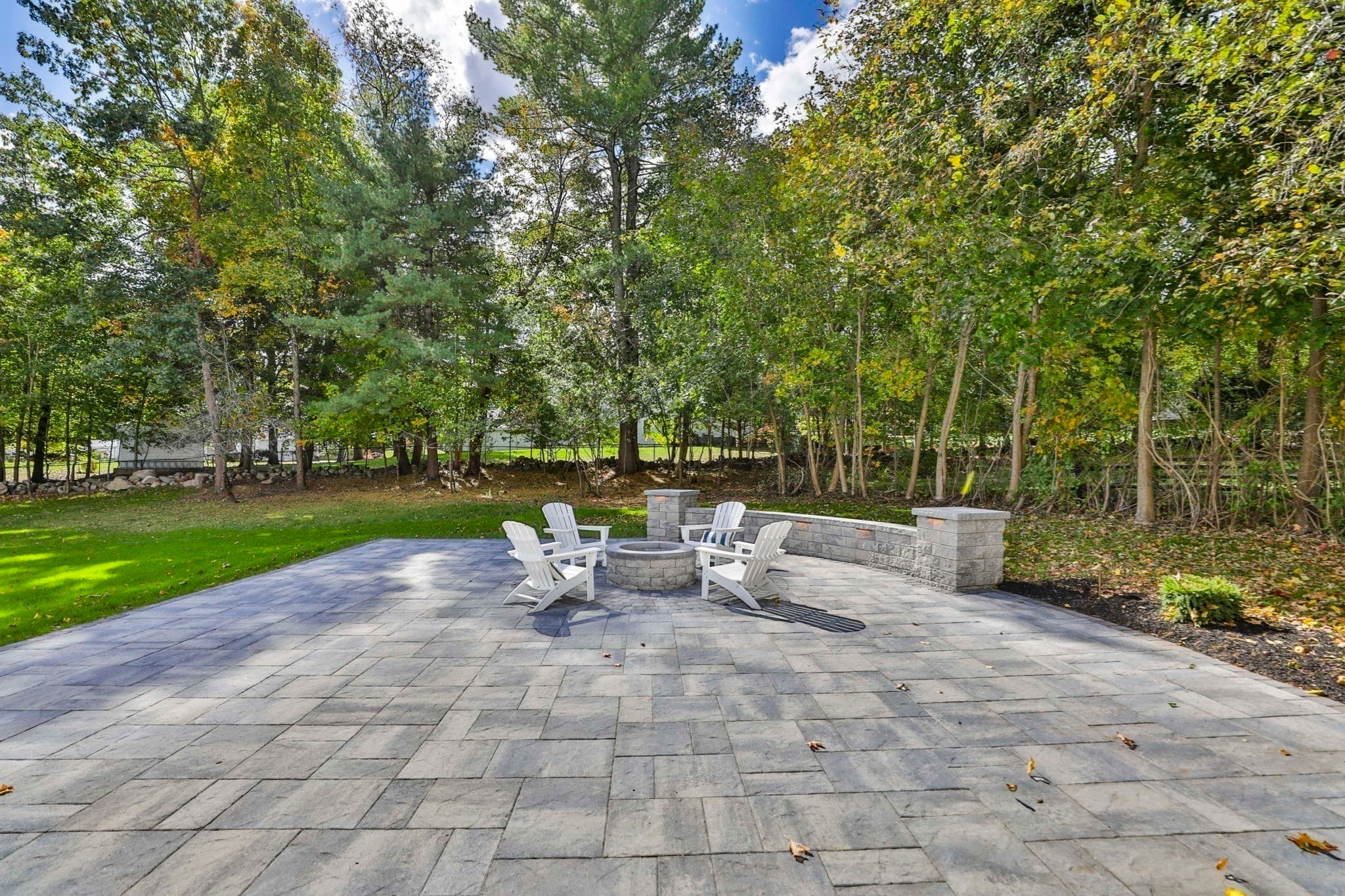 Single Family Residence at 5 Townsend Rd, Lynnfield MA 01940, Lynnfield, photo 32 of 42