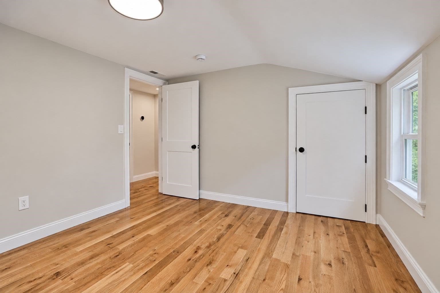 Single Family Residence at 5 Townsend Rd, Lynnfield MA 01940, Lynnfield, photo 40 of 42
