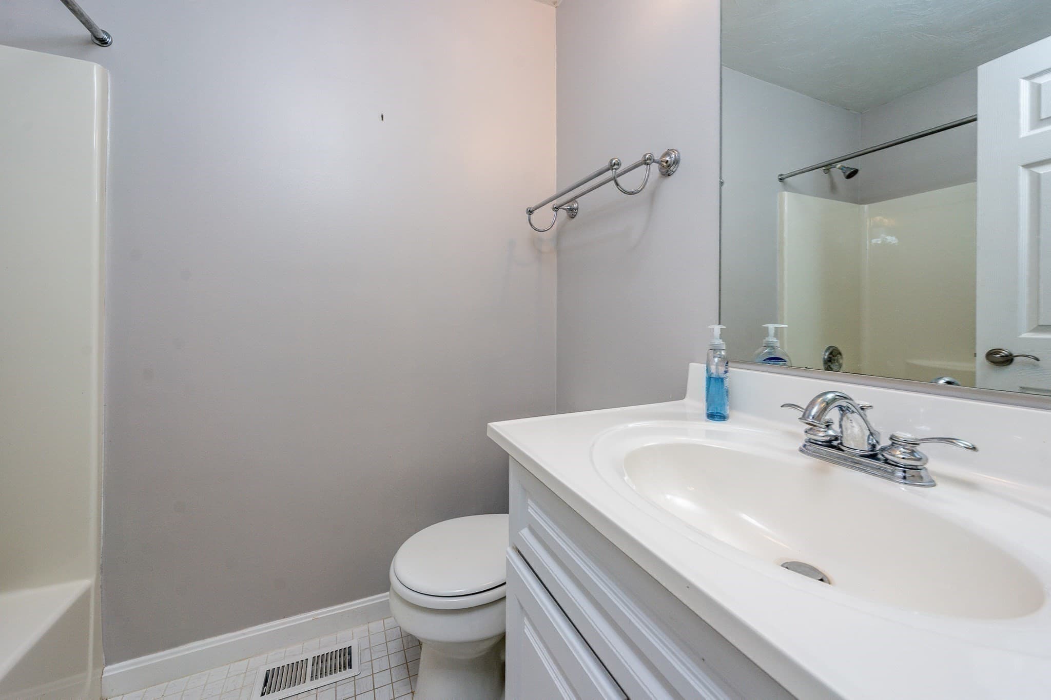 Condominium at 16 Boxwood Circle # 16, Yarmouth MA 02675, Yarmouth, photo 20 of 27