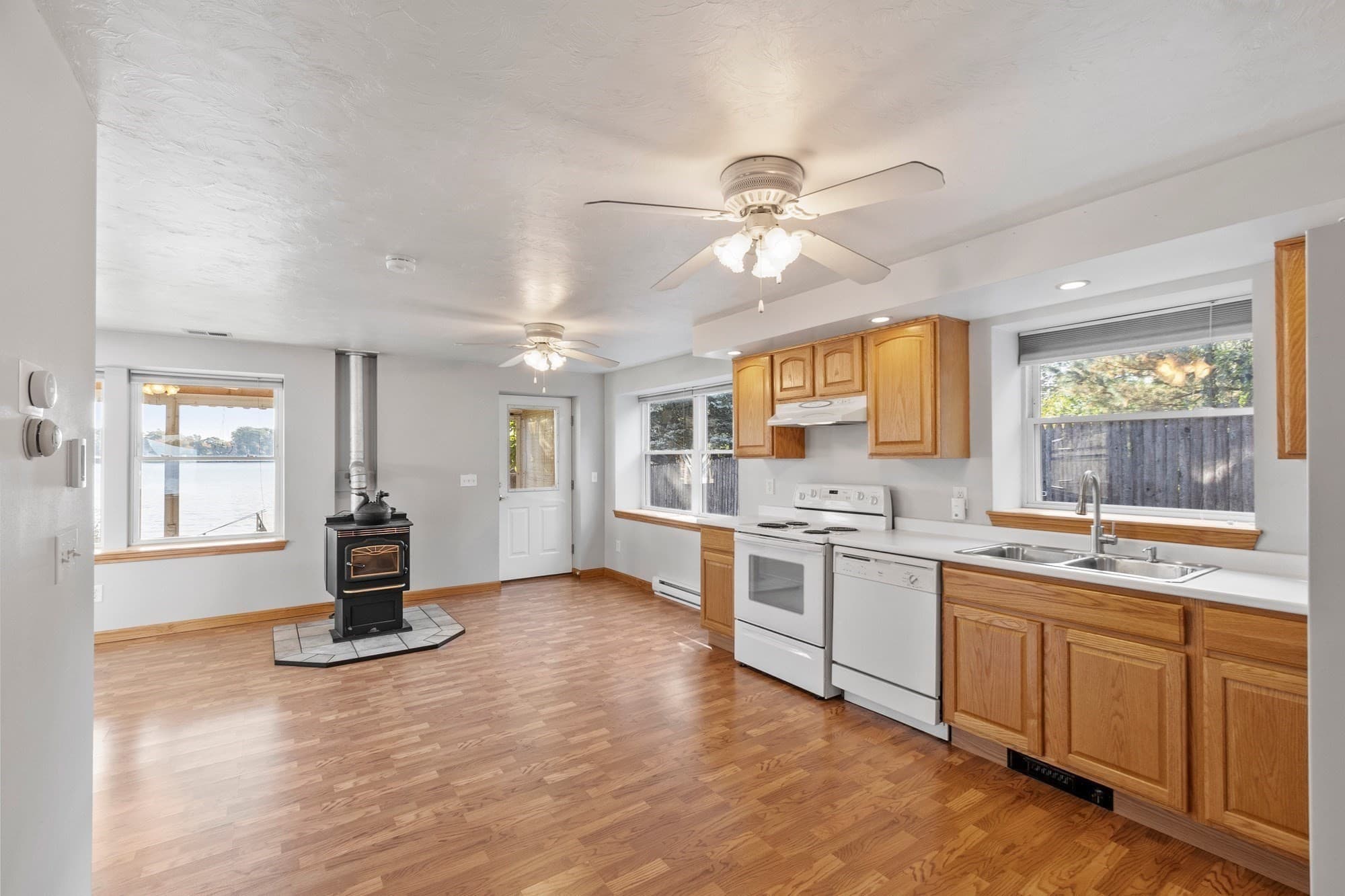 Single Family Residence at 24 Wheelock Ave, Millbury MA 01527, Millbury, photo 31 of 41