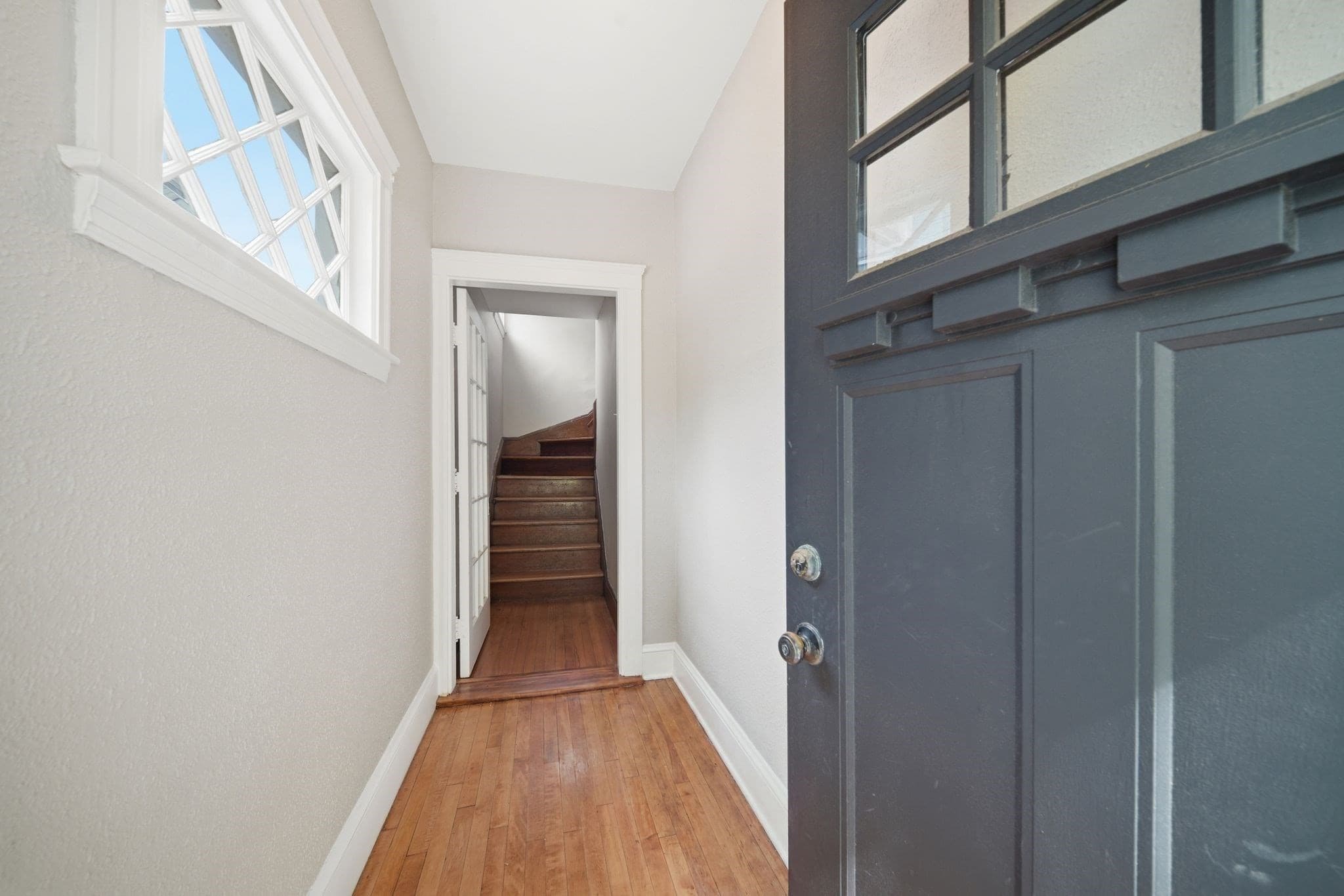 2 Family - 2 Units Up/Down at 303 Alewife Brook Pkwy, Somerville MA 02144, Somerville, photo 6 of 38