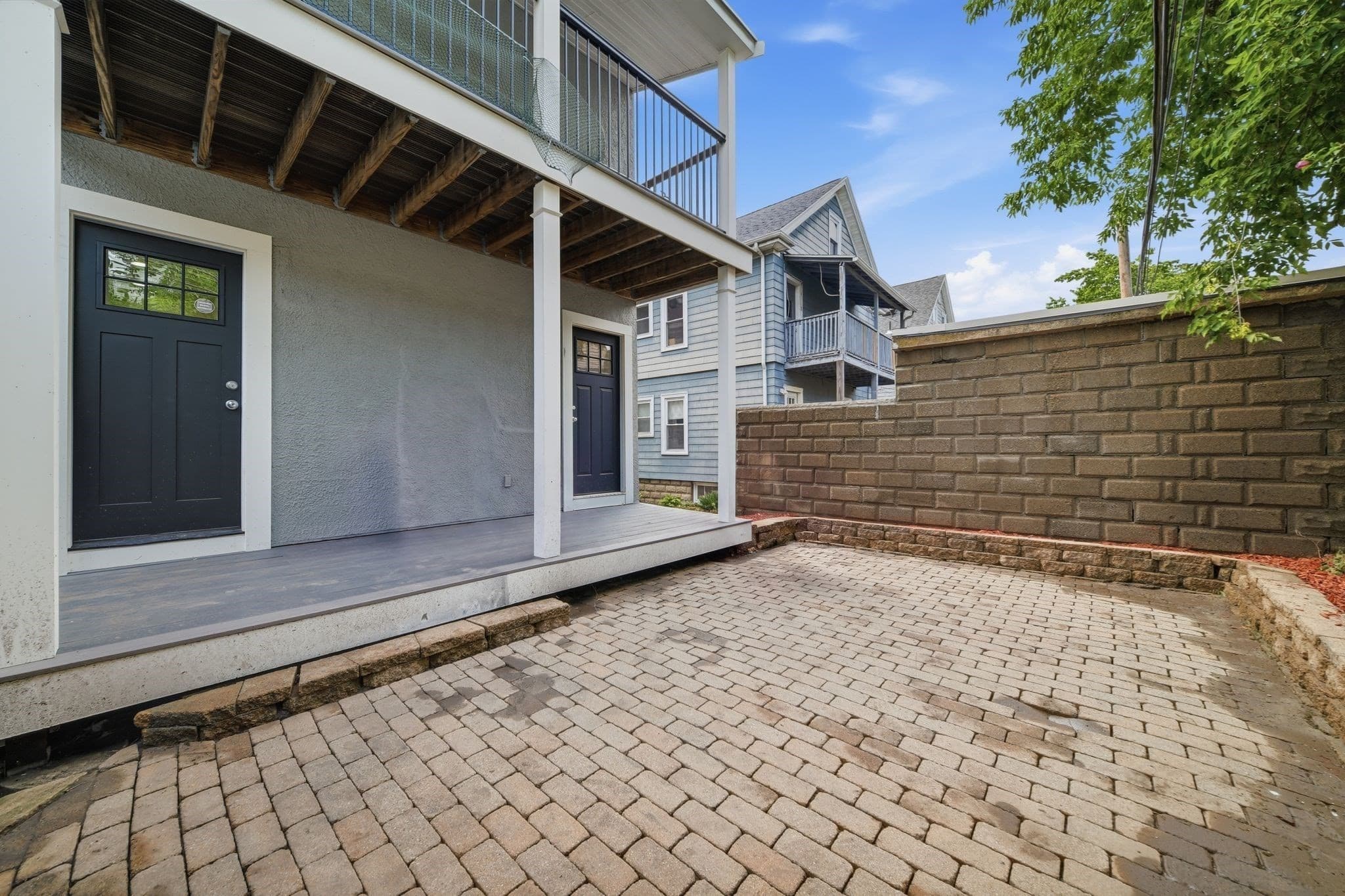 2 Family - 2 Units Up/Down at 303 Alewife Brook Pkwy, Somerville MA 02144, Somerville, photo 37 of 38