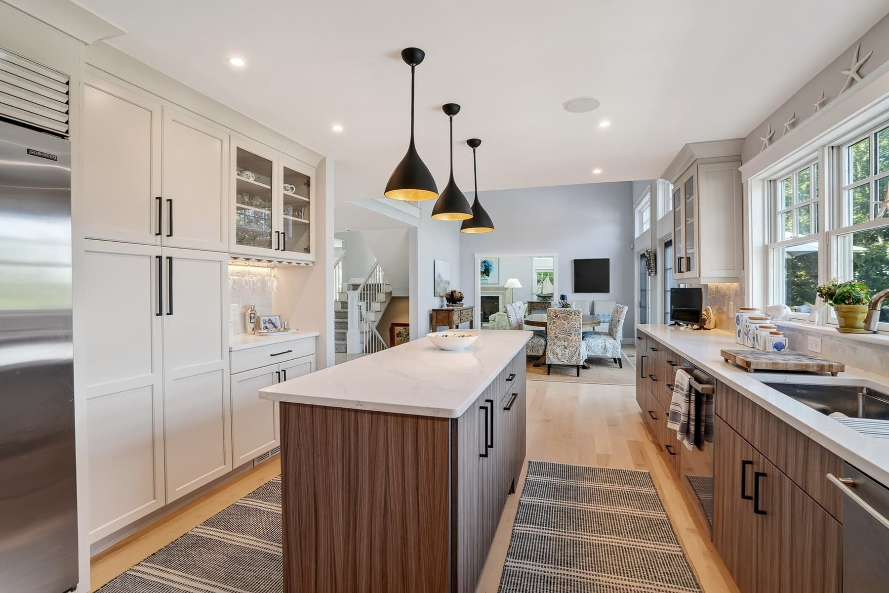 Single Family Residence at 29 Llewellyn Way, Edgartown MA 02539, Edgartown, photo 13 of 42