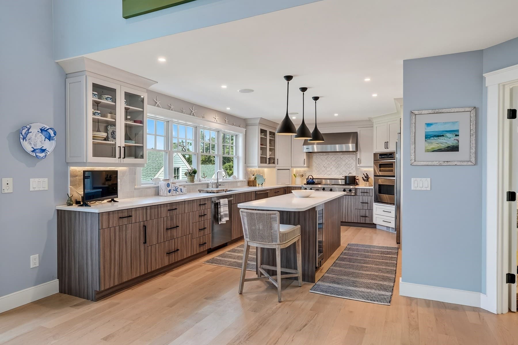 Single Family Residence at 29 Llewellyn Way, Edgartown MA 02539, Edgartown, photo 14 of 42