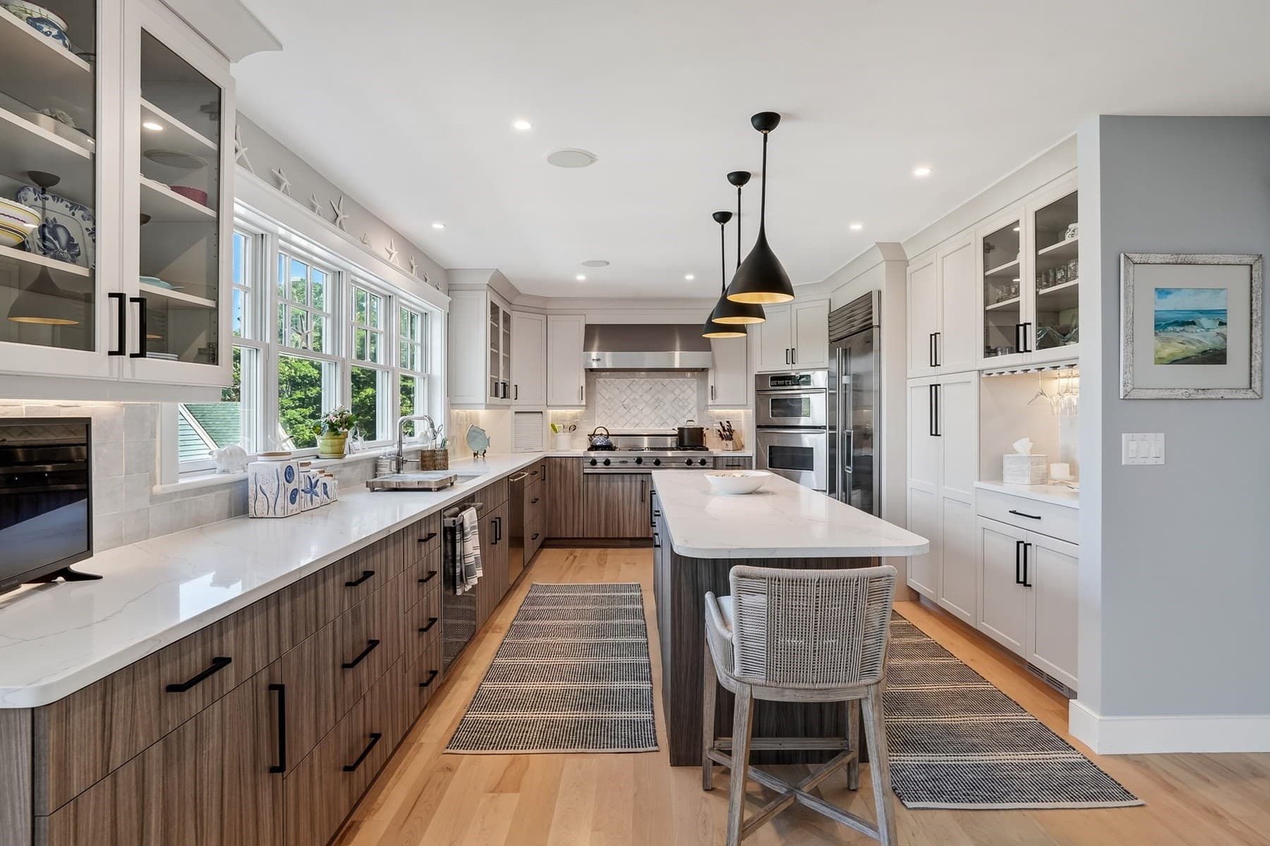 Single Family Residence at 29 Llewellyn Way, Edgartown MA 02539, Edgartown, photo 11 of 42