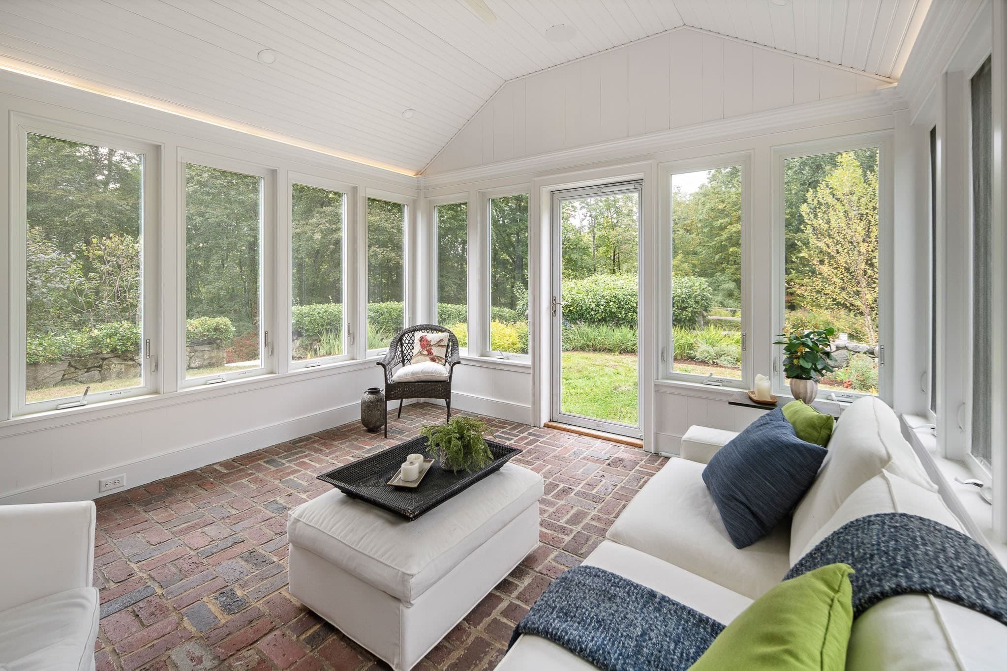 Single Family Residence at 35 Sandy Pond Rd, Lincoln MA 01773, Lincoln, photo 10 of 41