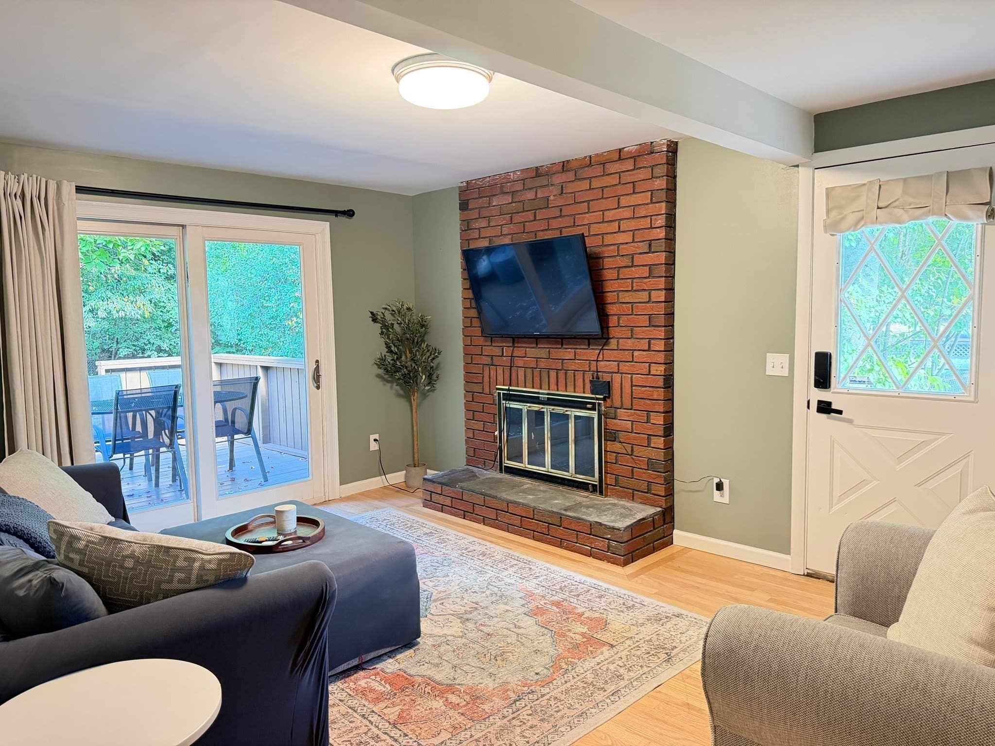 Single Family Residence at 480 Bliss Rd, Longmeadow MA 01106, Longmeadow, photo 22 of 32