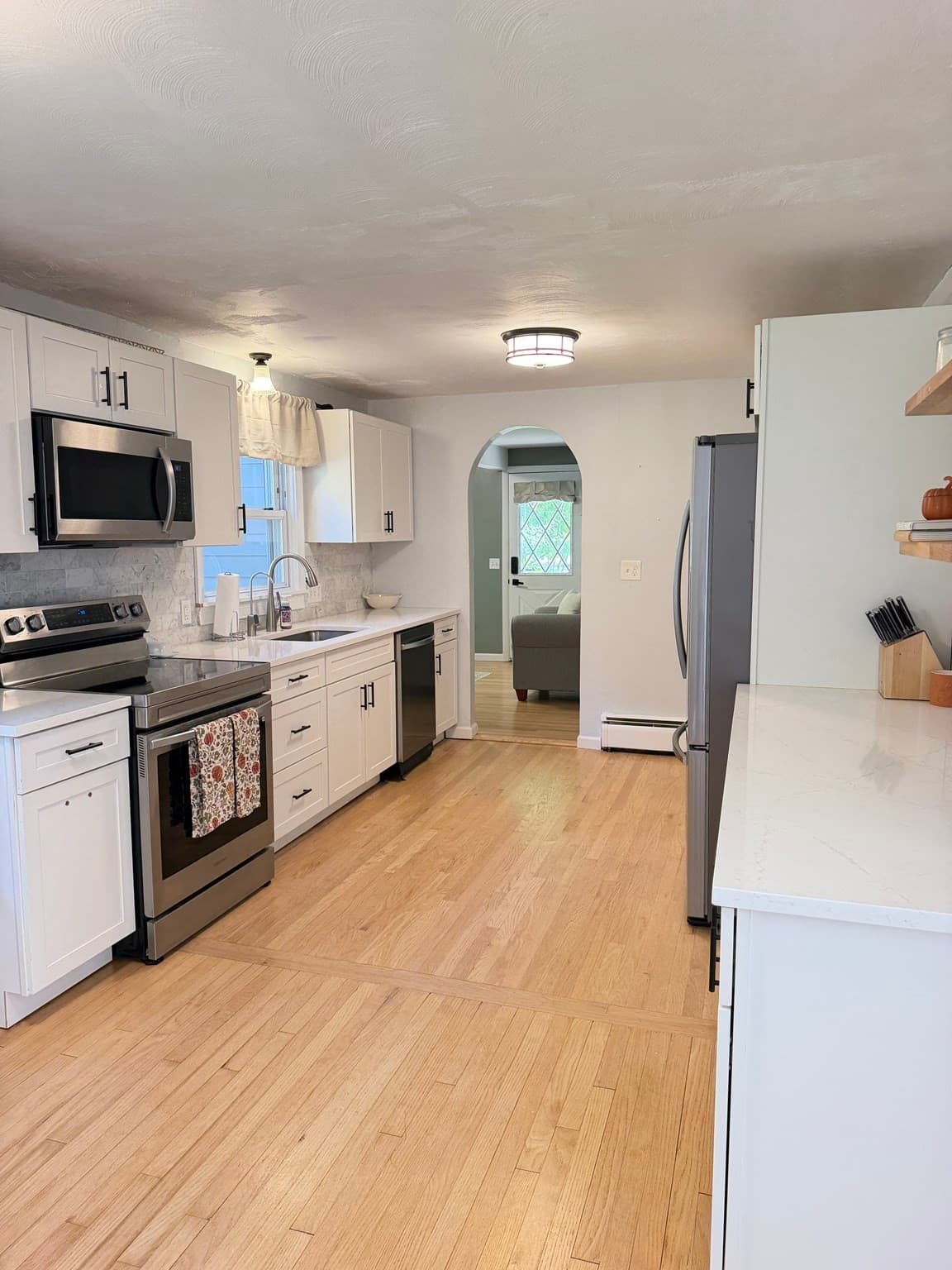 Single Family Residence at 480 Bliss Rd, Longmeadow MA 01106, Longmeadow, photo 9 of 32
