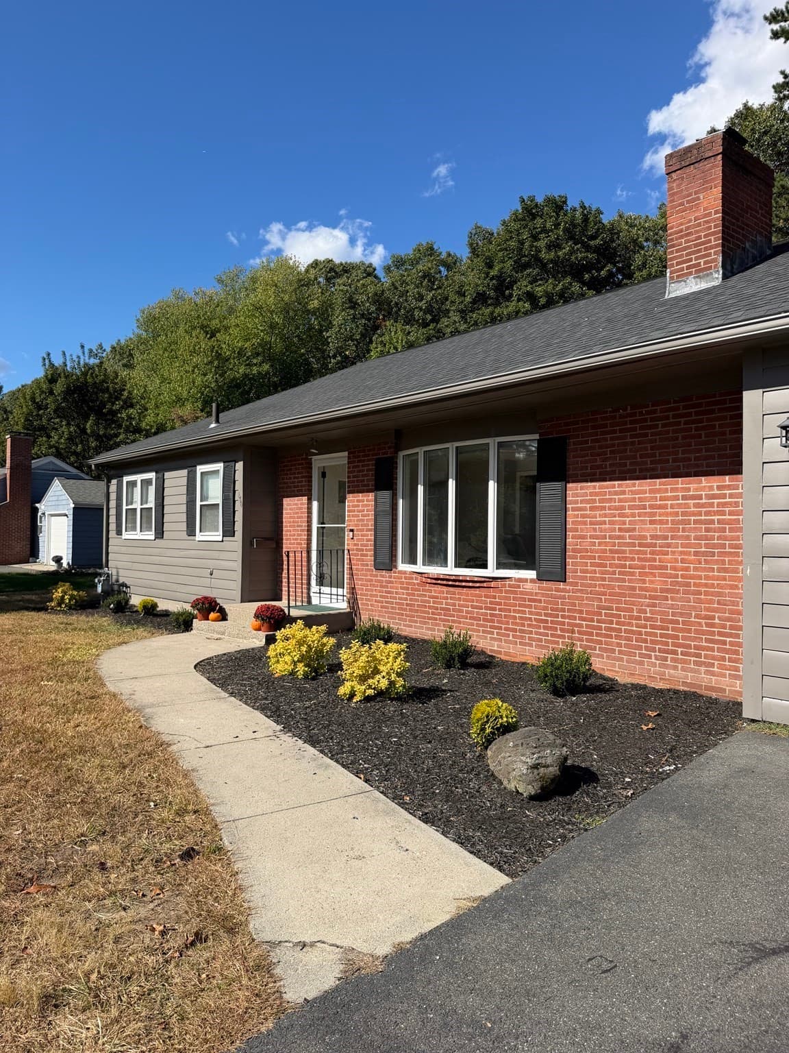 Single Family Residence at 480 Bliss Rd, Longmeadow MA 01106, Longmeadow, photo 4 of 32