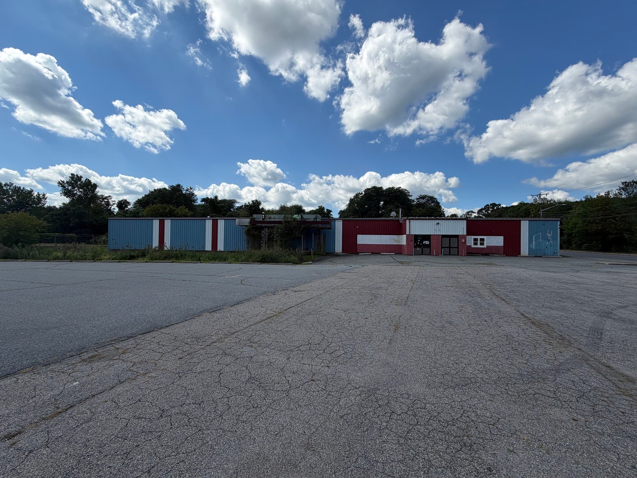 Commercial Sale at 424 Nash Rd, New Bedford MA 02746, New Bedford, photo 2 of 6