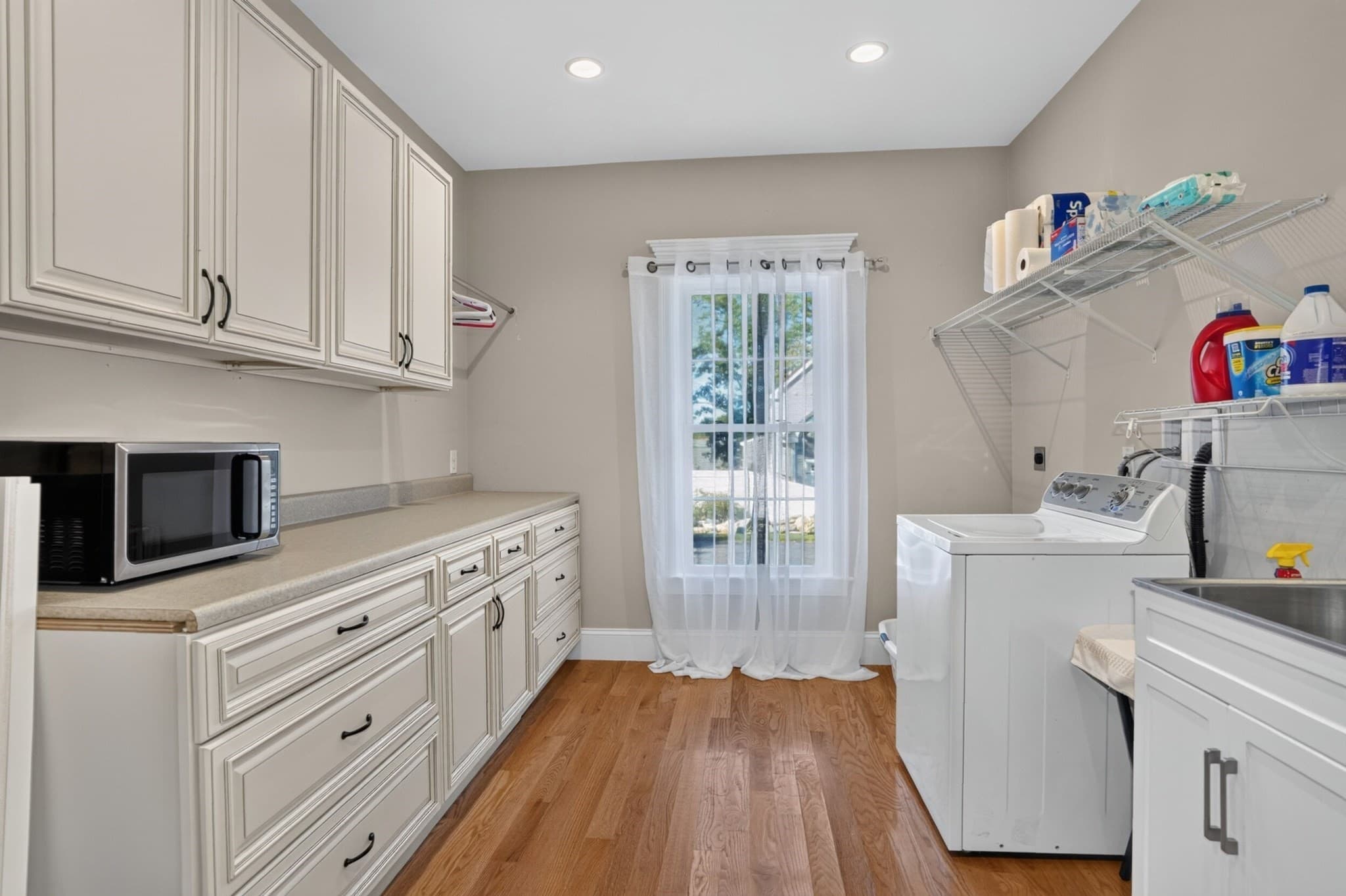 Single Family Residence at 87 North St, Grafton MA 01519, Grafton, photo 22 of 36