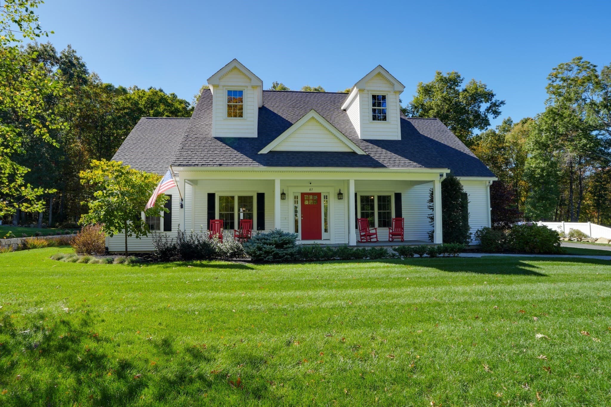 87 North St, Grafton MA 01519
