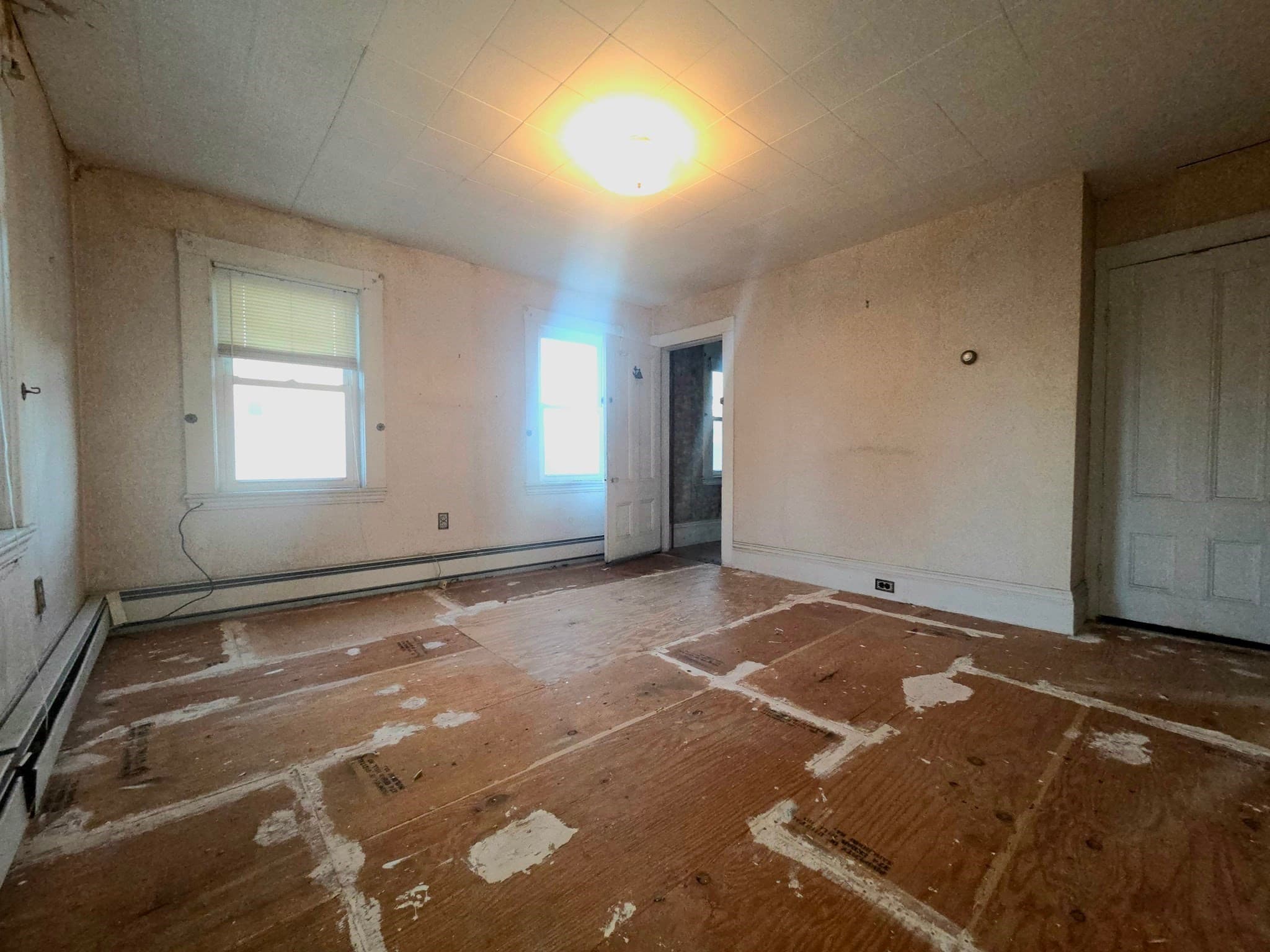 Multi Family at 4 Upham St, Salem MA 01970, Salem, photo 11 of 32