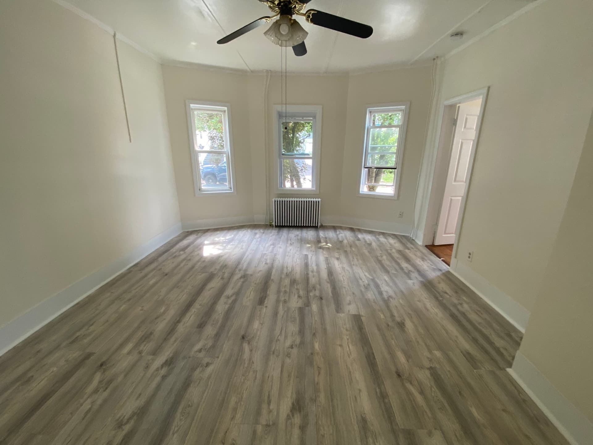 Apartment at 31 Stevenson Ave # 1, Everett MA 02149, photo 5 of 9