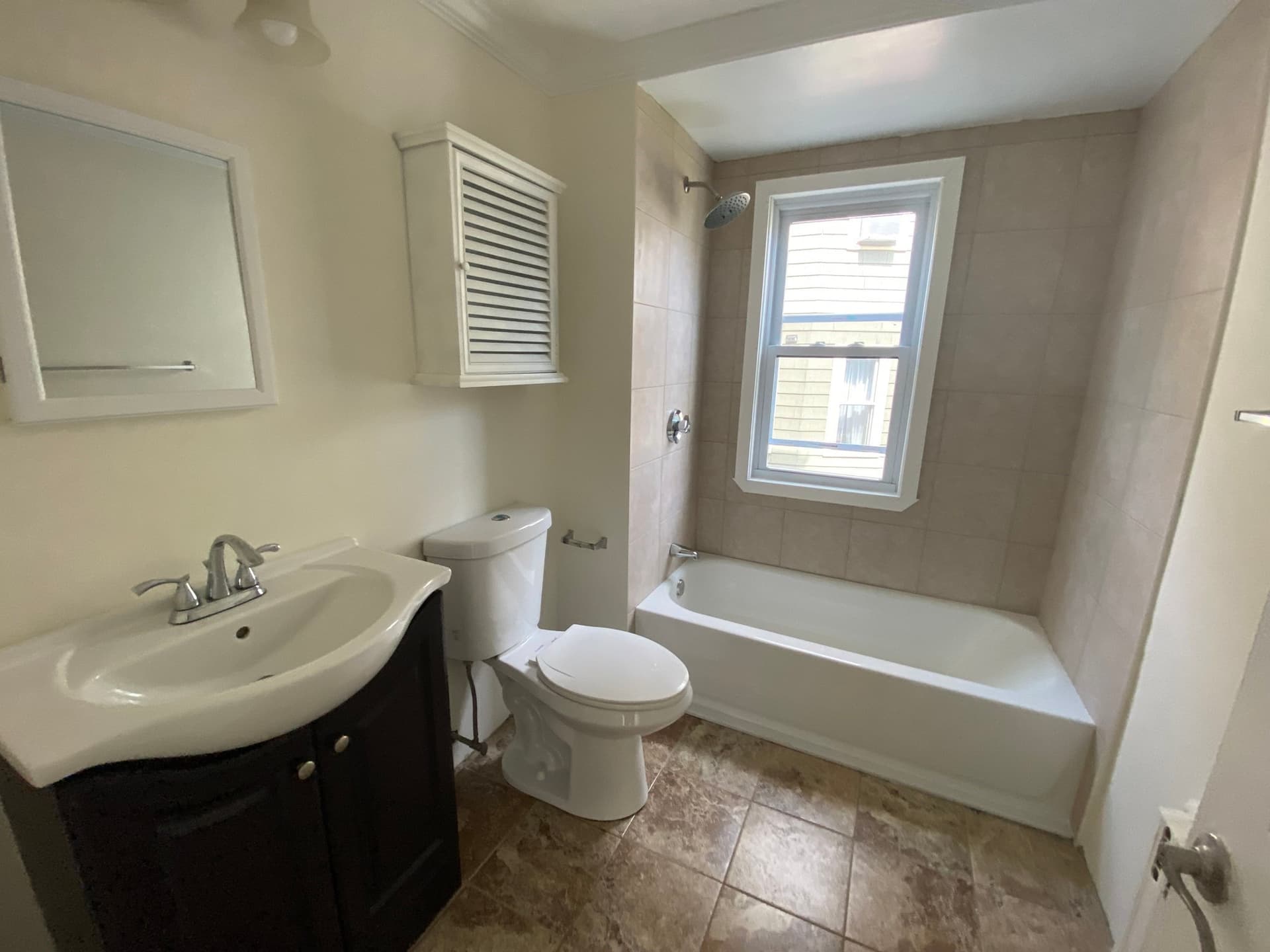 Apartment at 31 Stevenson Ave # 1, Everett MA 02149, photo 9 of 9