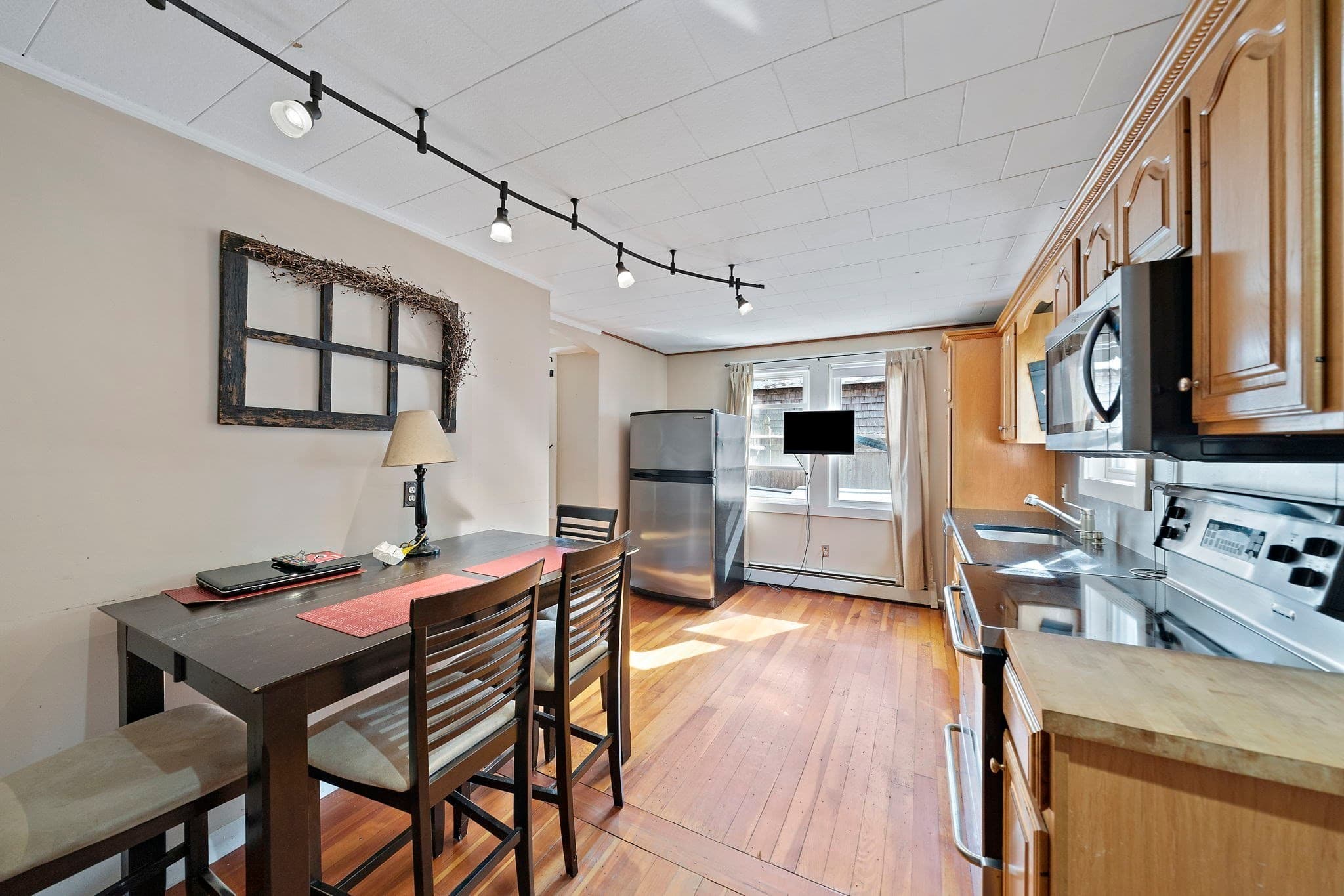 Single Family Residence at 57 Main St, Lakeville MA 02347, Lakeville, photo 5 of 27