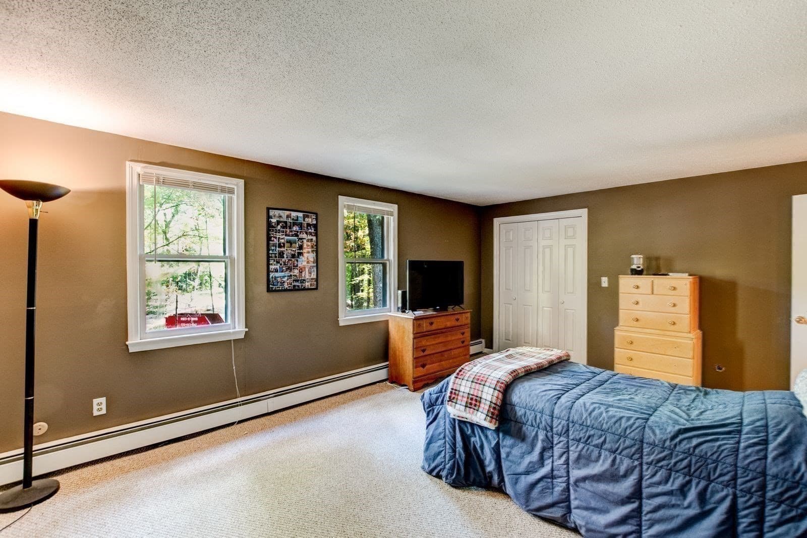 Single Family Residence at 46 Country Road, Lunenburg MA 01462, Lunenburg, photo 25 of 41