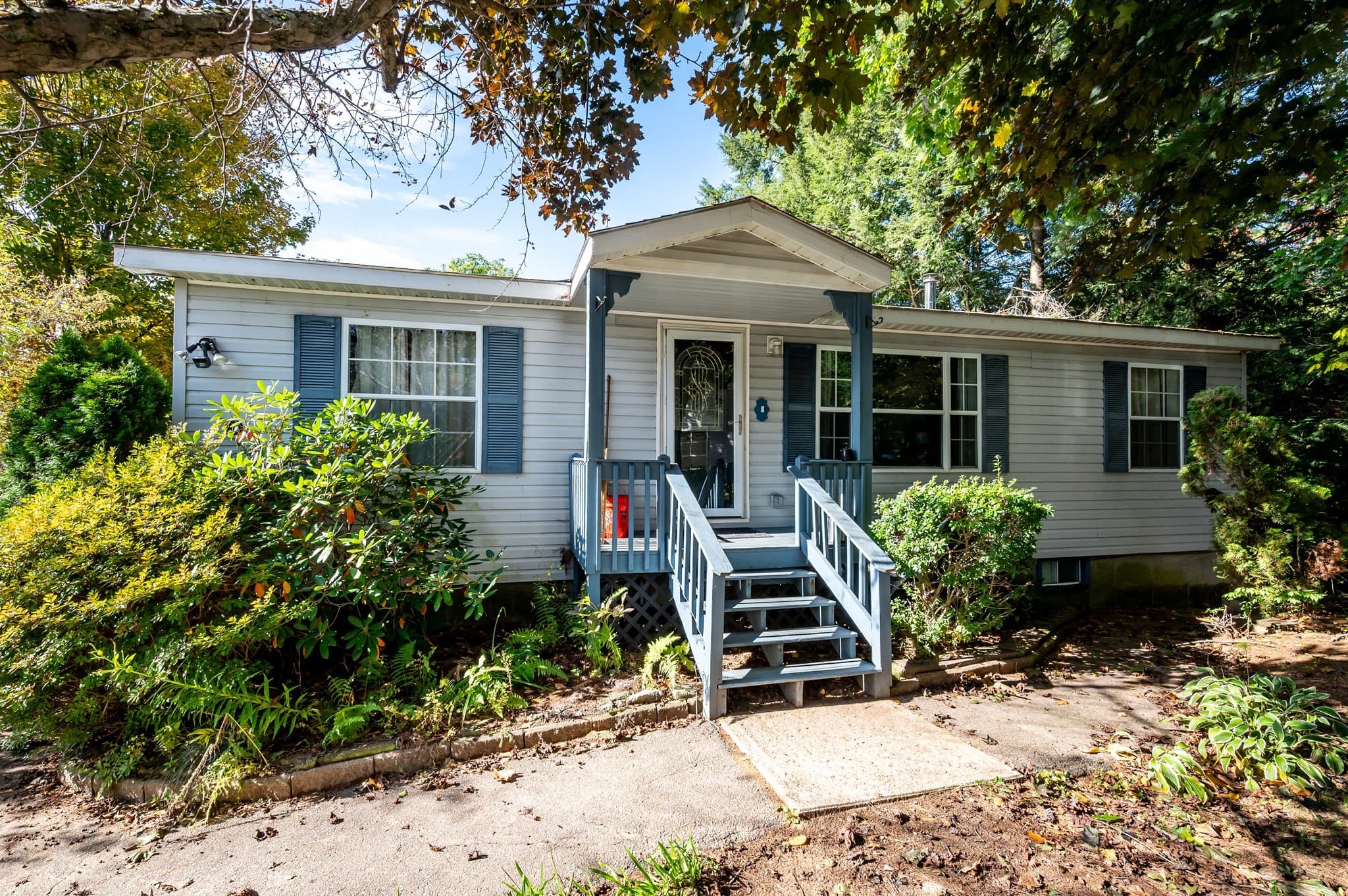 16 Lilac Ln, Belmont NH 03220
