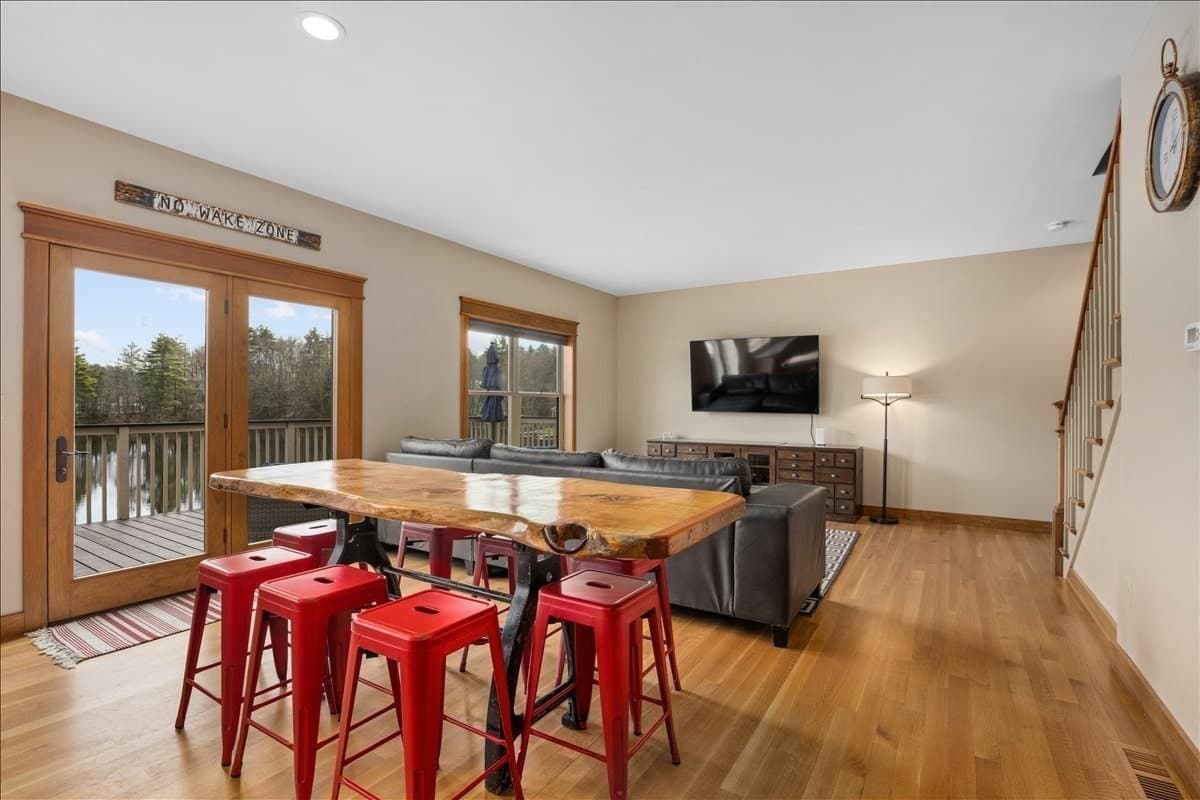 Single Family Residence at 105 Sandy Beach Rd, Holland MA 01521, Holland, photo 7 of 40