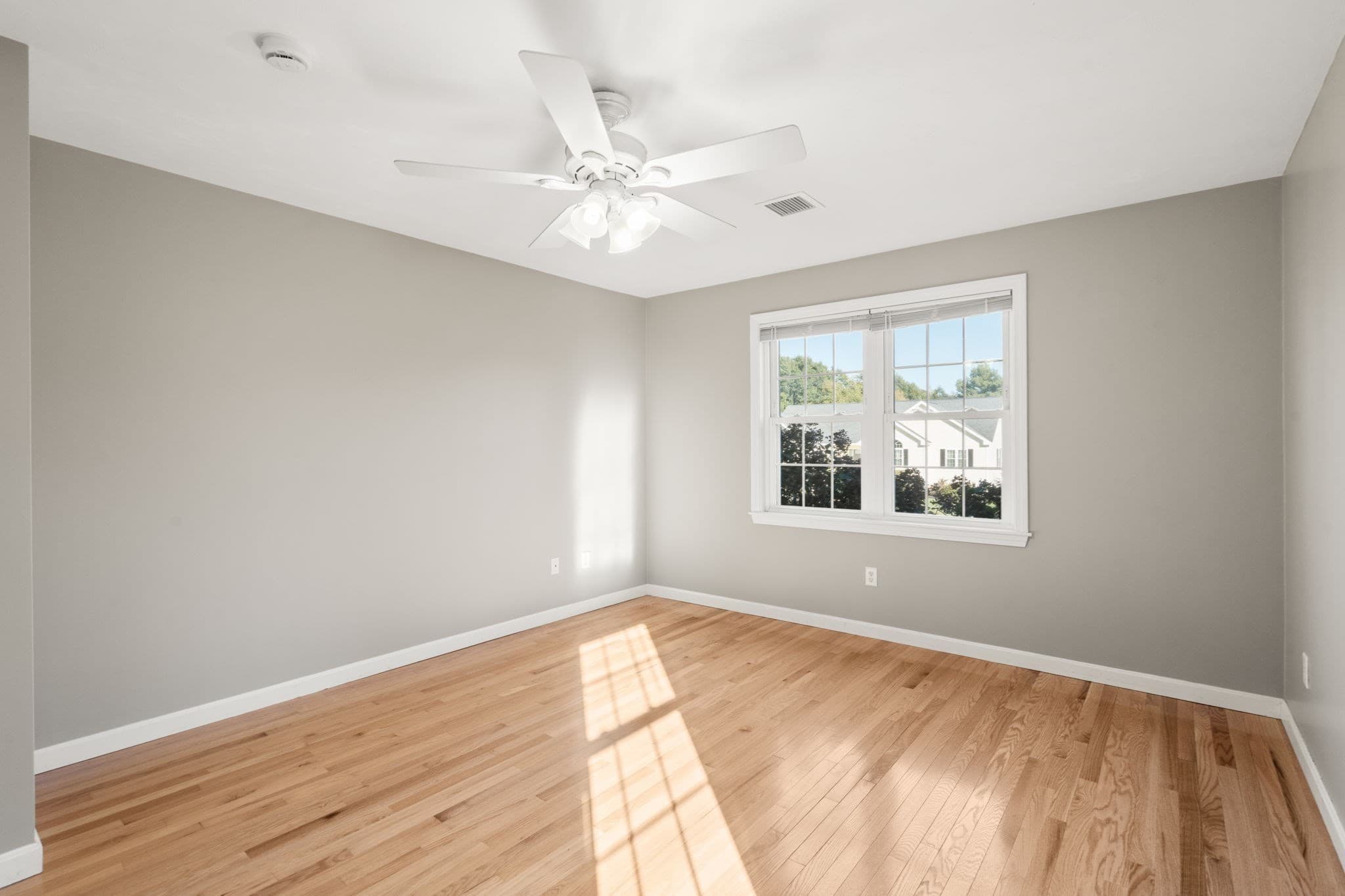 Single Family Residence at 3076 Hunters Hill Dr, Dighton MA 02715, Dighton, photo 30 of 36