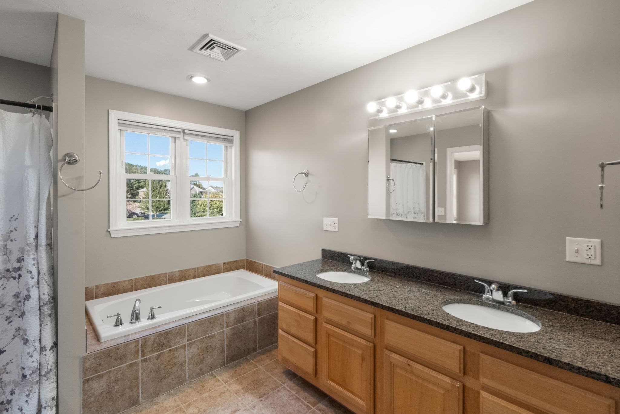 Single Family Residence at 3076 Hunters Hill Dr, Dighton MA 02715, Dighton, photo 25 of 36