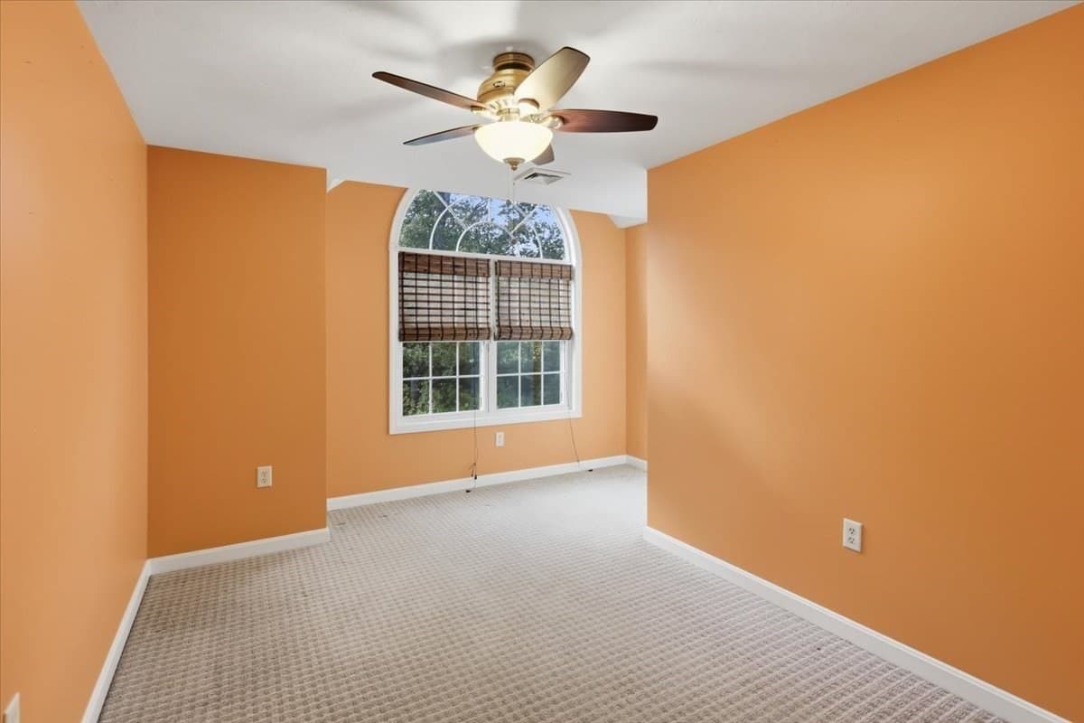 Single Family Residence at 319 Oak St, Swansea MA 02777, Swansea, photo 20 of 35