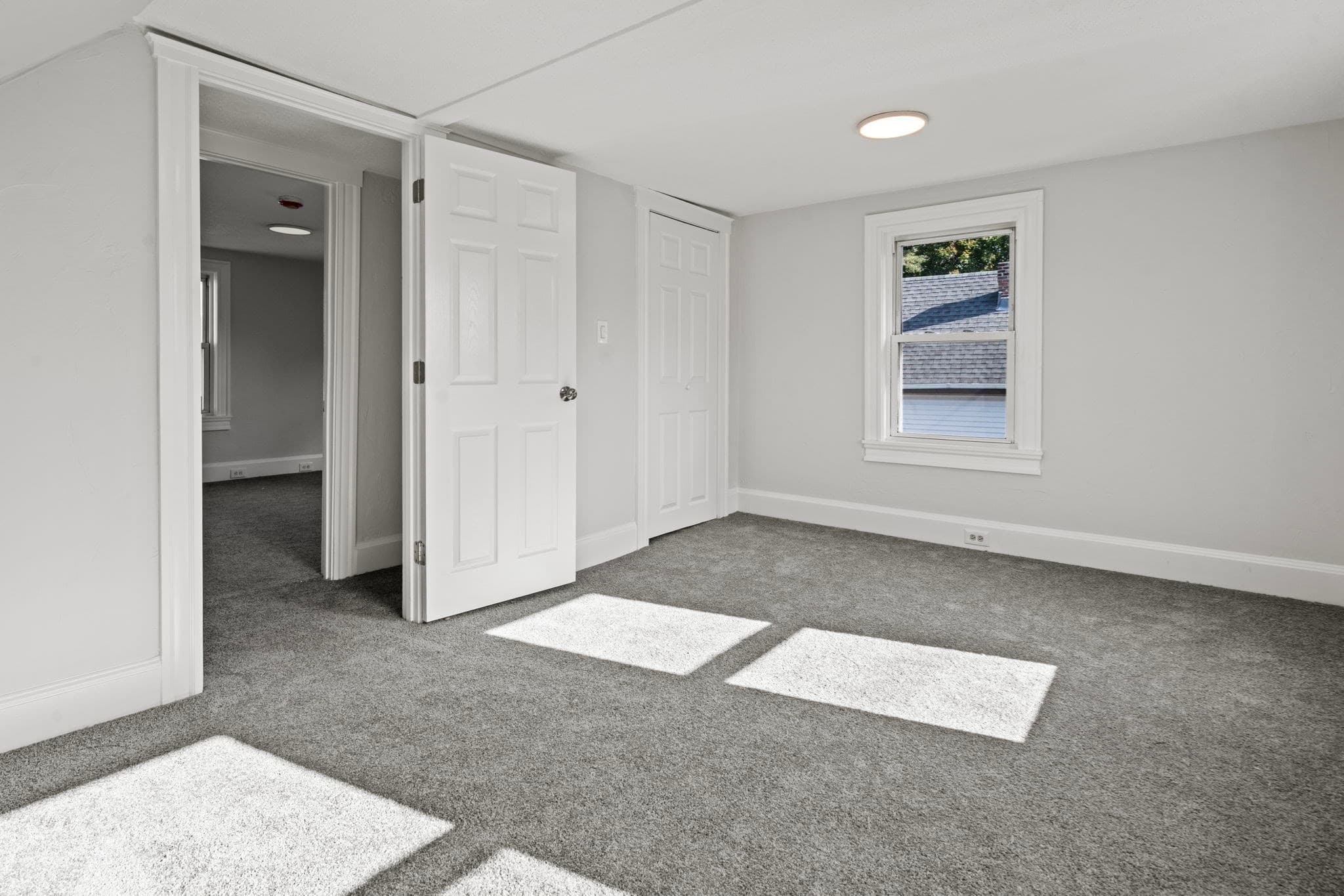 Single Family Residence at 26 Neptune Street Court, Lynn MA 01905, Lynn, photo 12 of 24