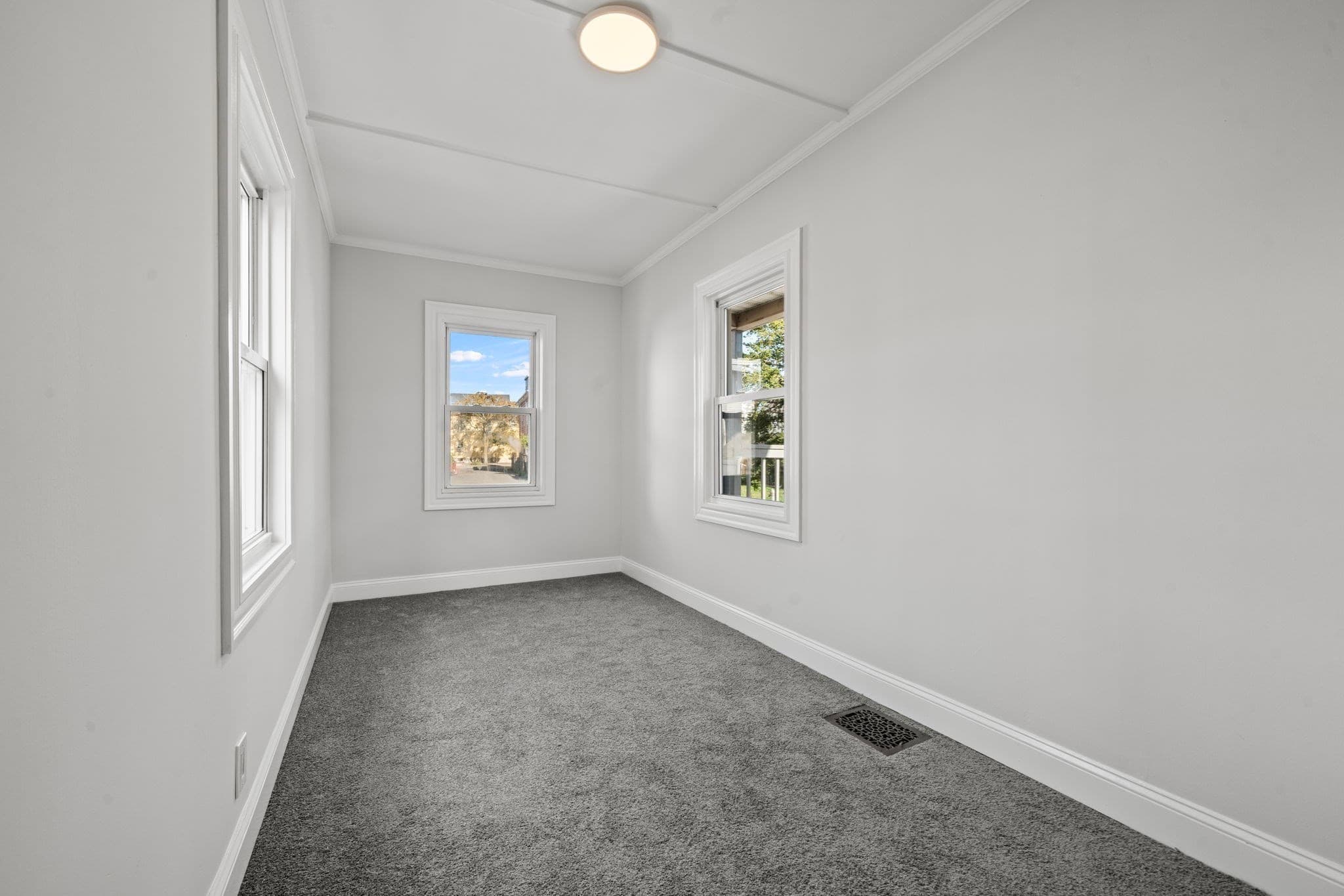 Single Family Residence at 26 Neptune Street Court, Lynn MA 01905, Lynn, photo 7 of 24