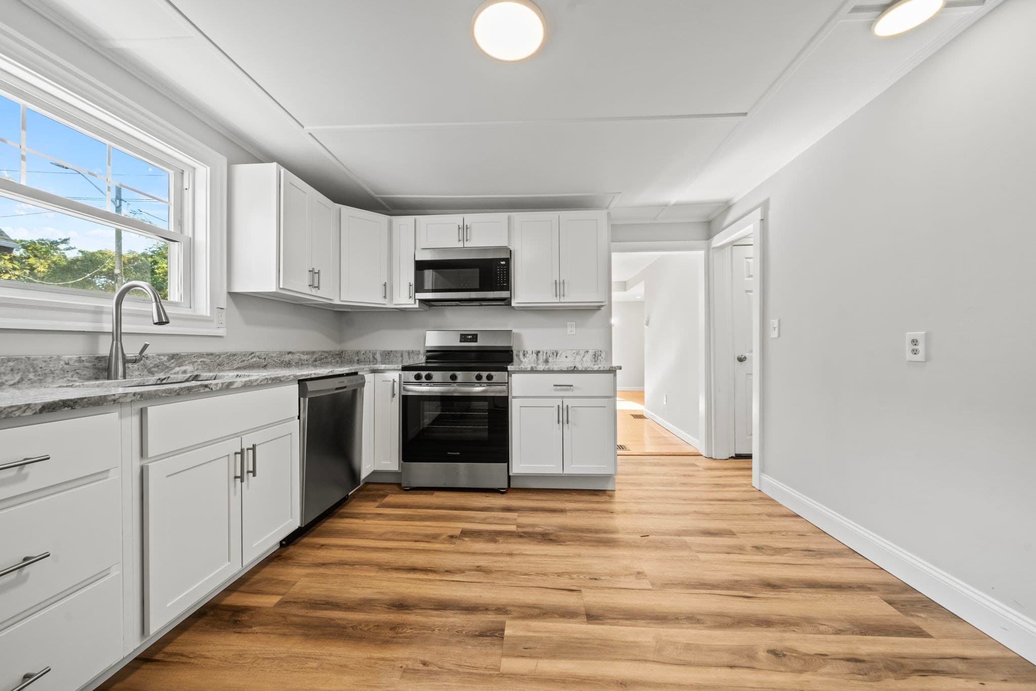 Single Family Residence at 26 Neptune Street Court, Lynn MA 01905, Lynn, photo 3 of 24