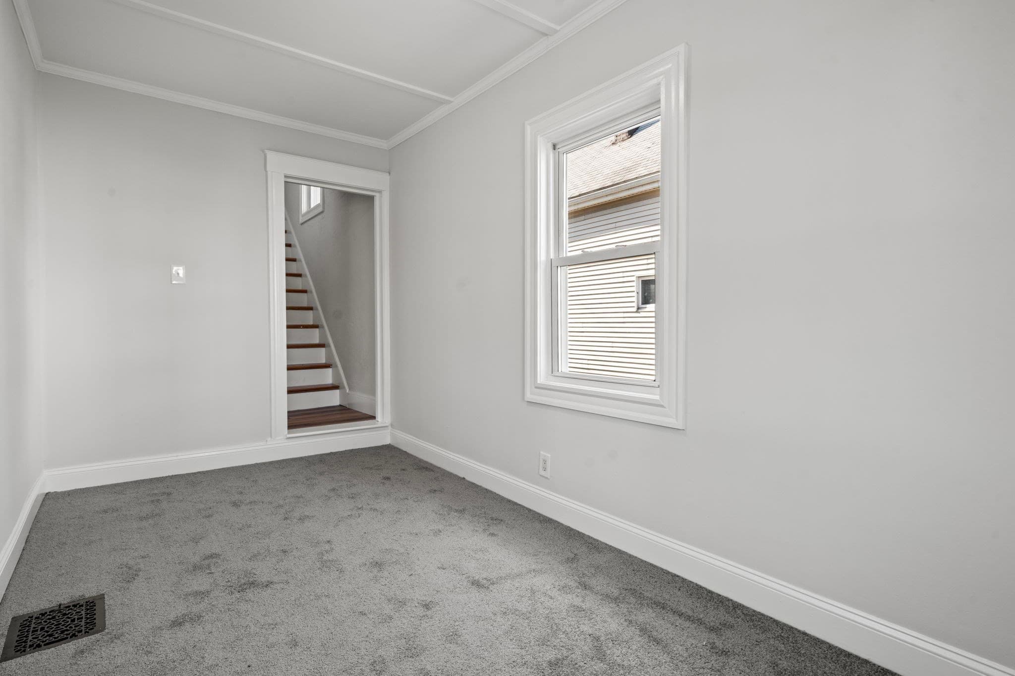 Single Family Residence at 26 Neptune Street Court, Lynn MA 01905, Lynn, photo 8 of 24