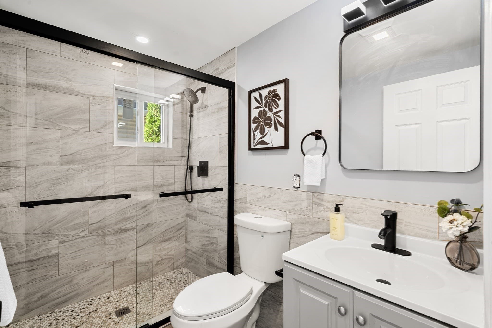 Single Family Residence at 18 Derne, Everett MA 02149, Everett, photo 20 of 25