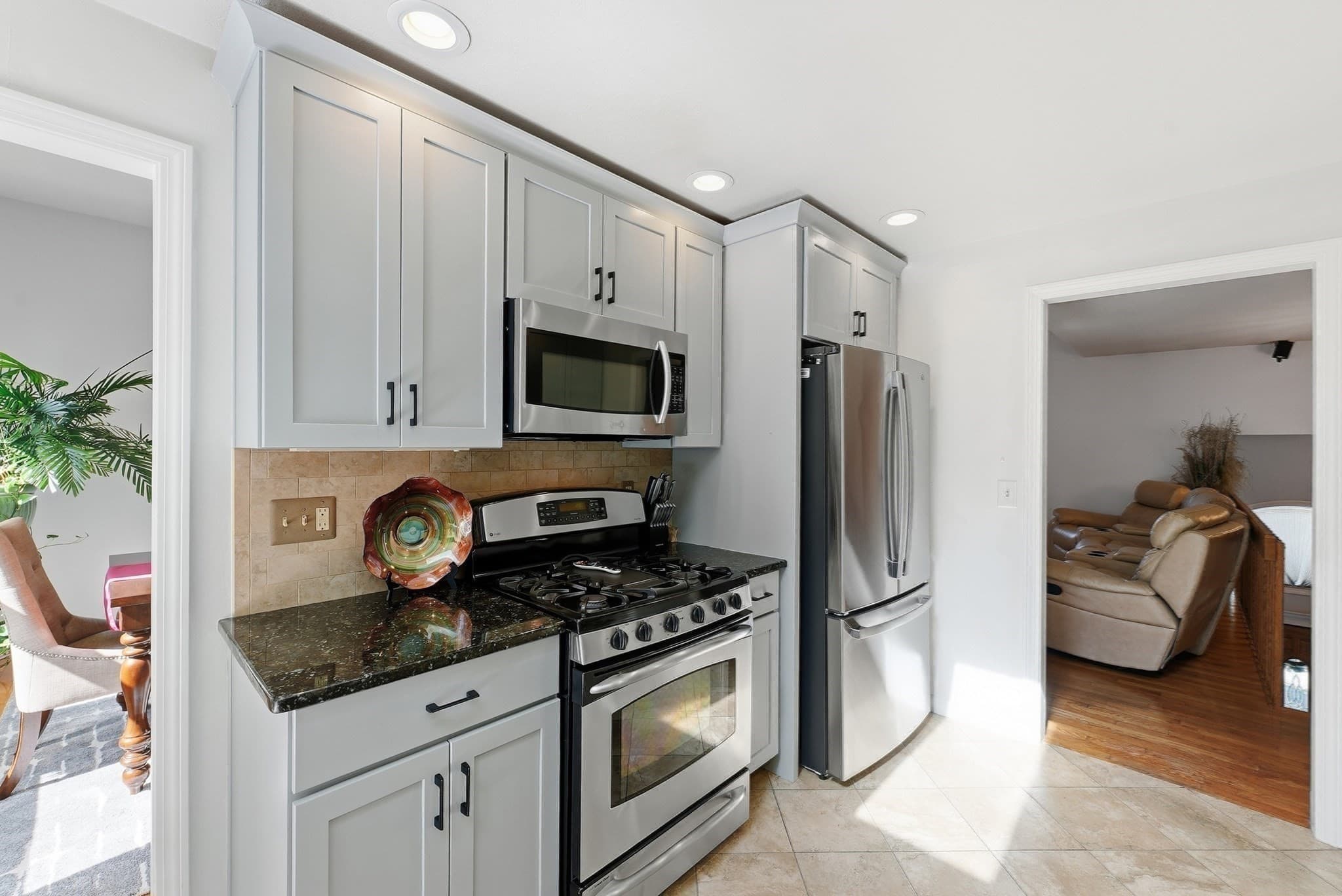 Single Family Residence at 252 Elizabeth Dr., Ludlow MA 01056, Ludlow, photo 13 of 42