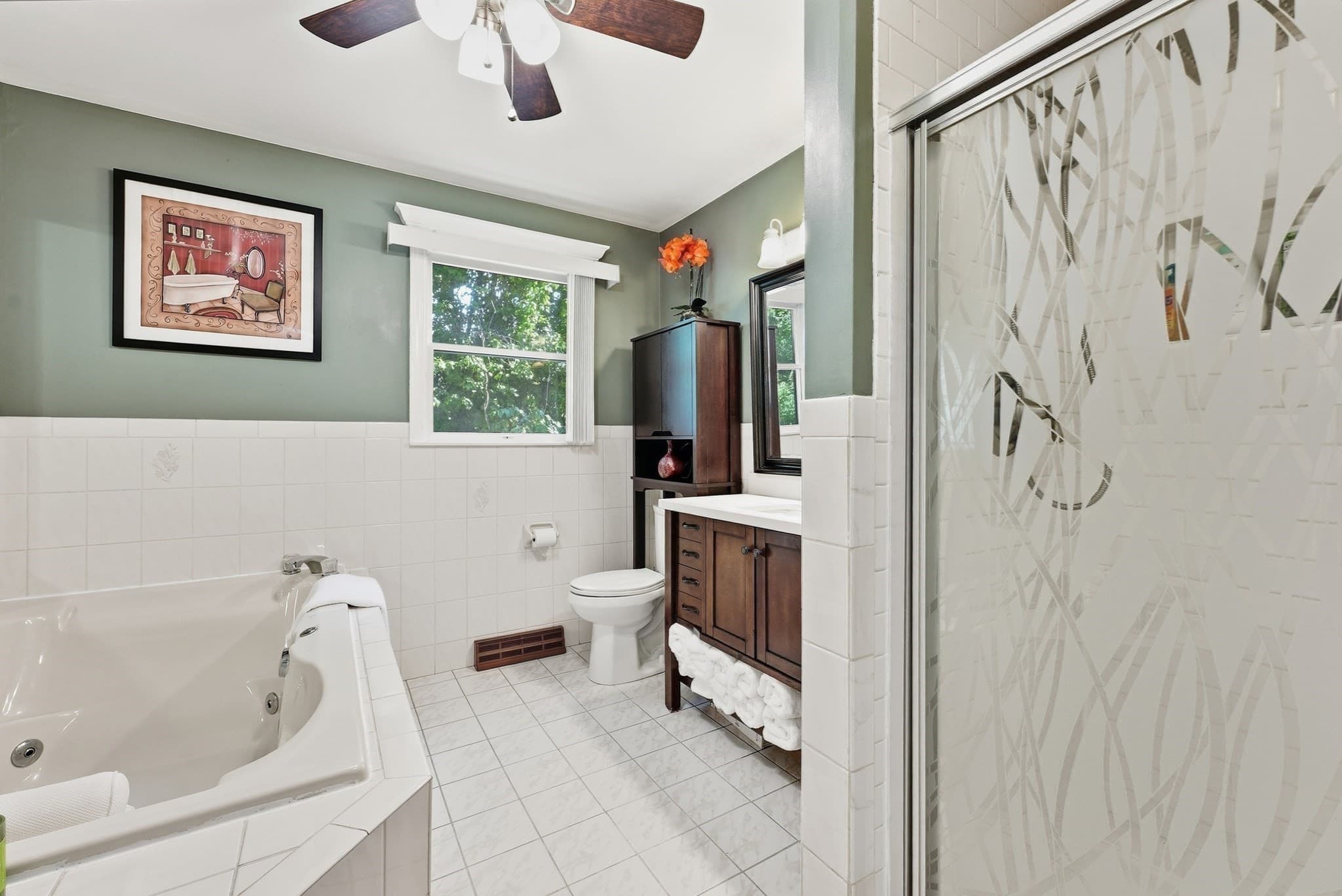 Single Family Residence at 252 Elizabeth Dr., Ludlow MA 01056, Ludlow, photo 17 of 42