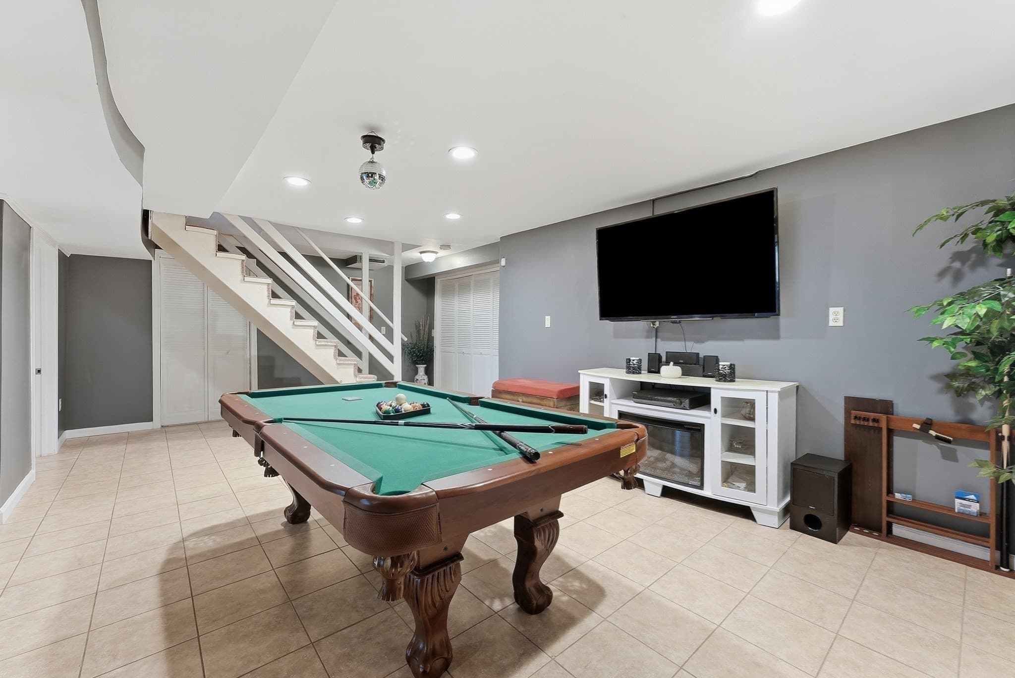 Single Family Residence at 252 Elizabeth Dr., Ludlow MA 01056, Ludlow, photo 33 of 42