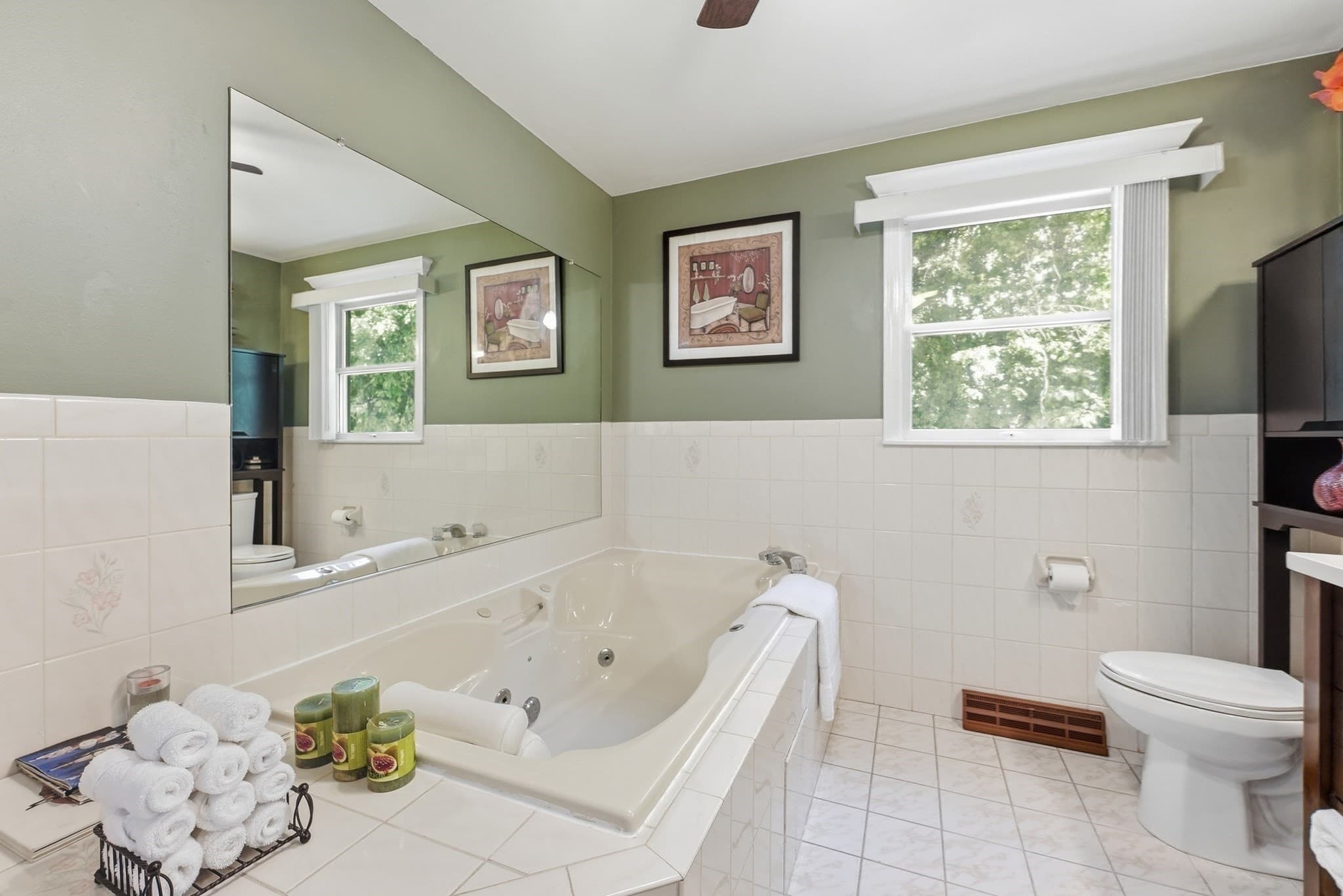 Single Family Residence at 252 Elizabeth Dr., Ludlow MA 01056, Ludlow, photo 18 of 42