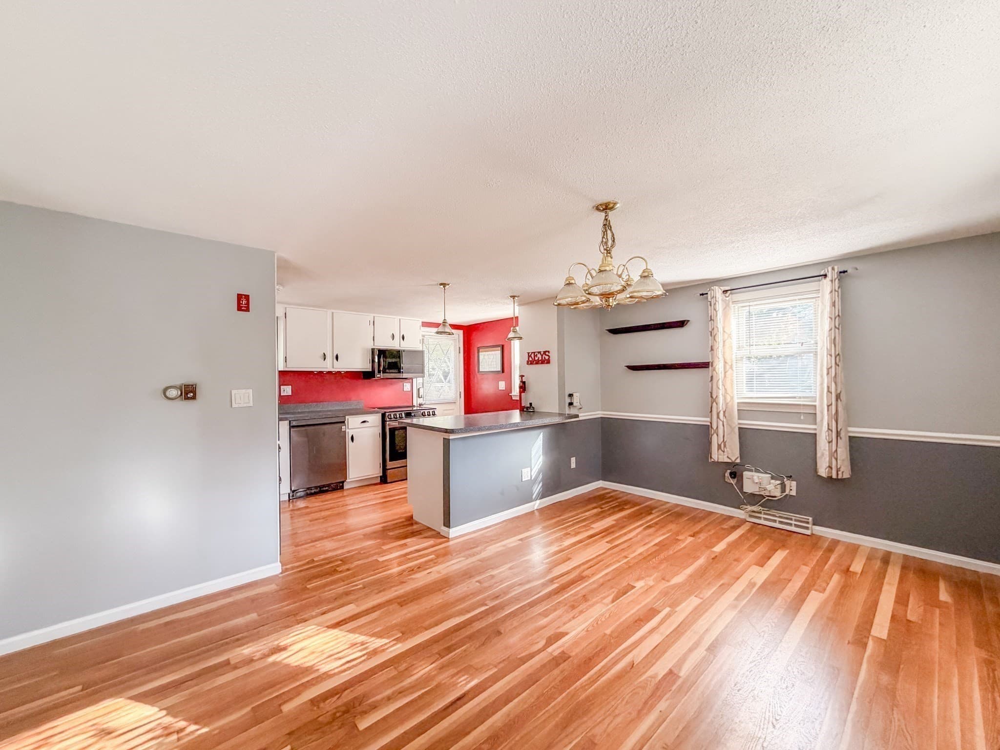 Single Family Residence at 64 Hillside Dr, Plymouth MA 02360, Plymouth, photo 5 of 21