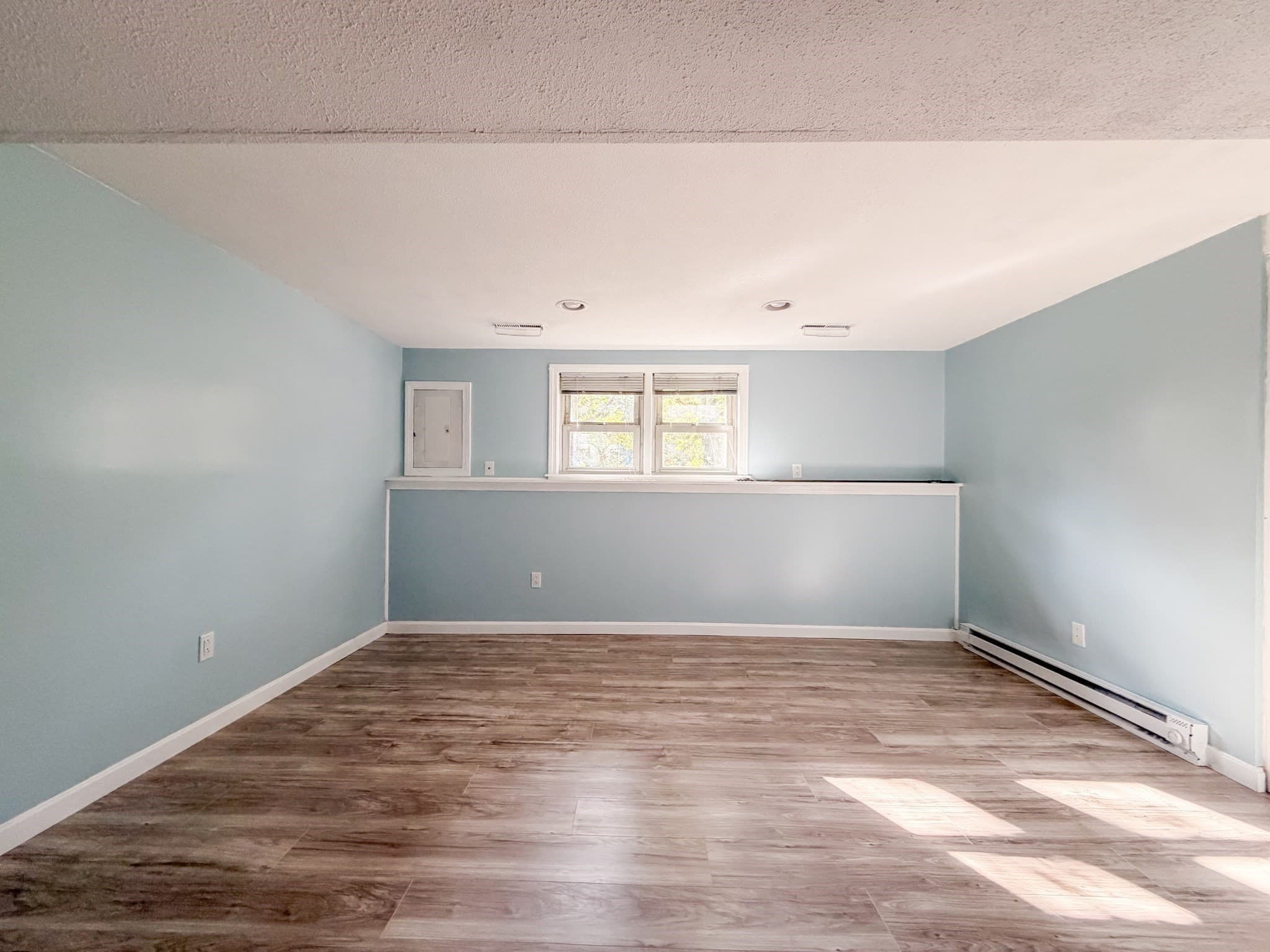 Single Family Residence at 64 Hillside Dr, Plymouth MA 02360, Plymouth, photo 10 of 21